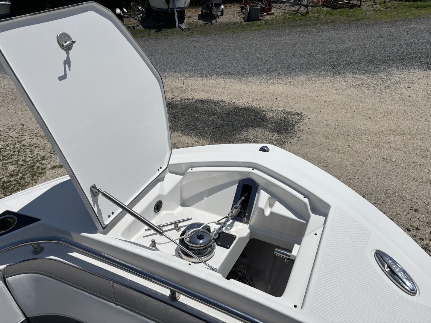 2020 Blackfin 242CC