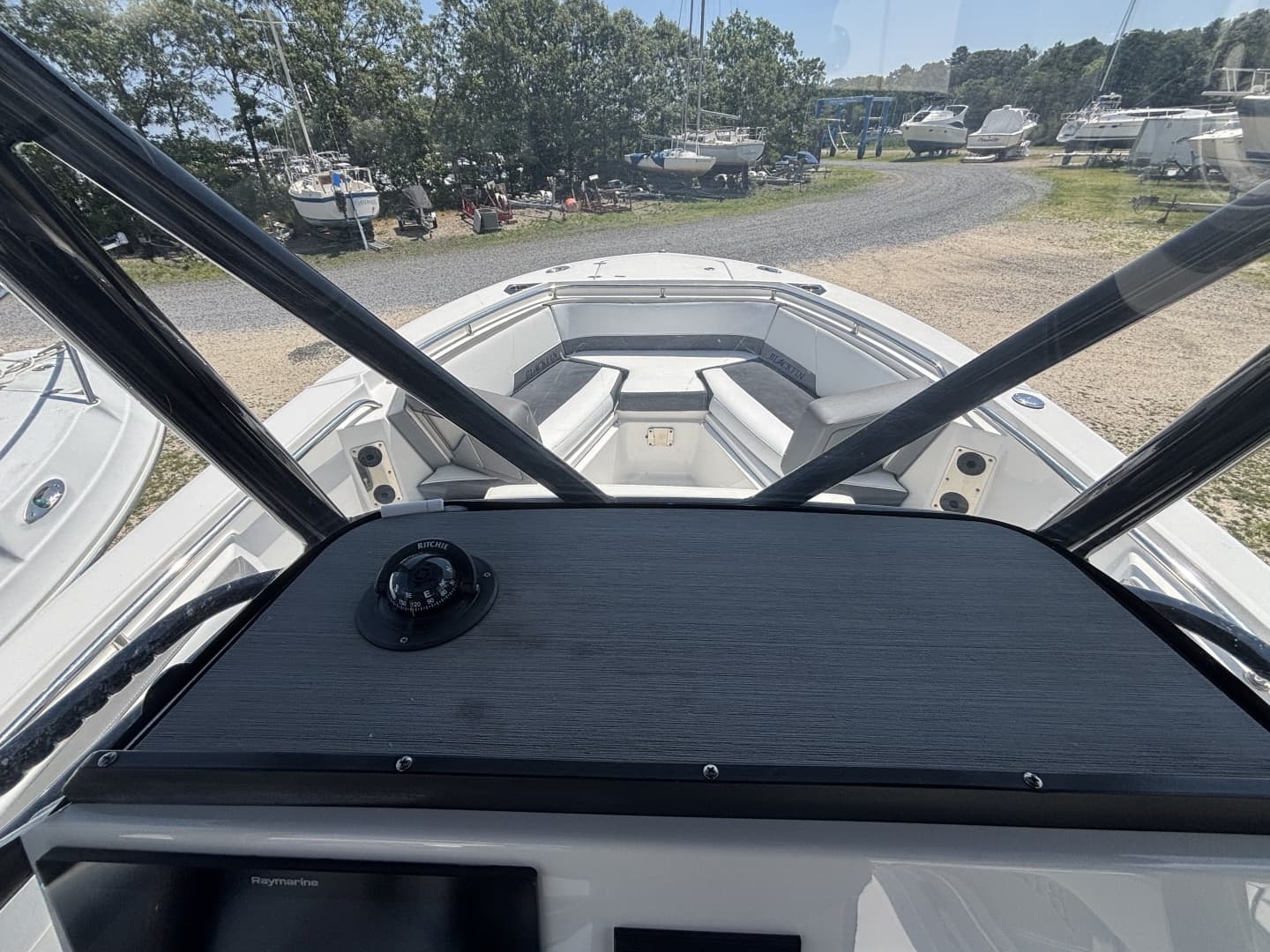 2020 Blackfin 242CC