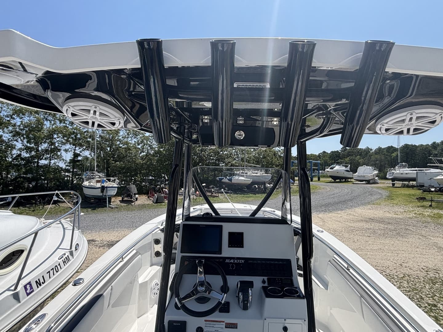 2020 Blackfin 242CC