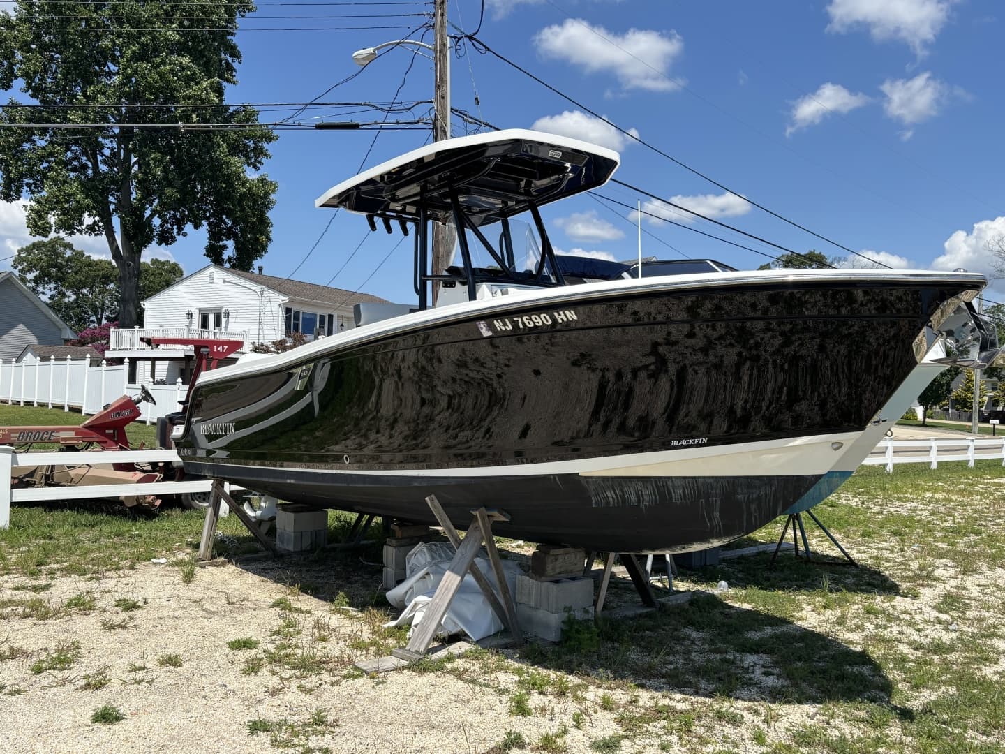 2020 Blackfin 242CC