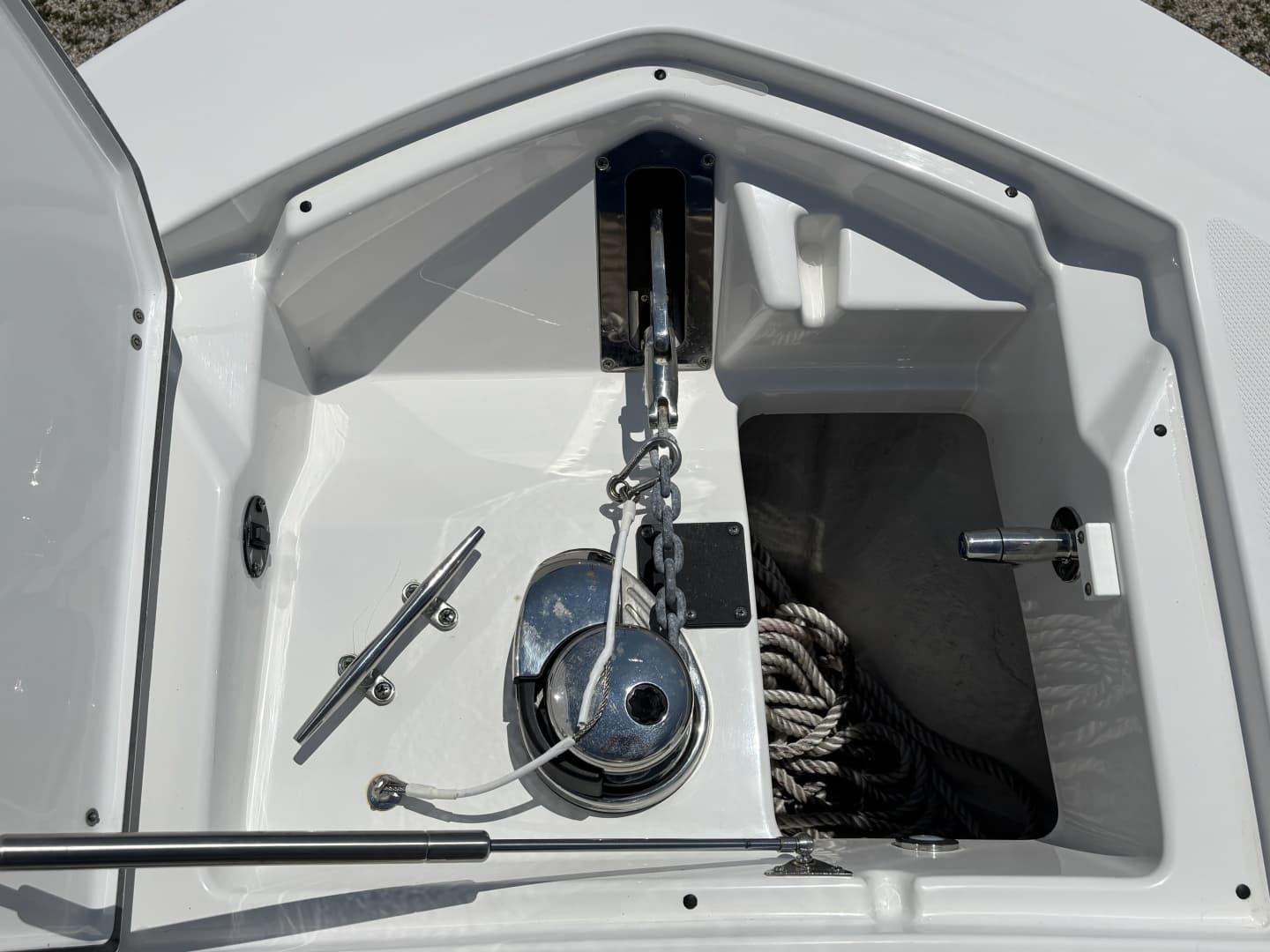 2020 Blackfin 242CC