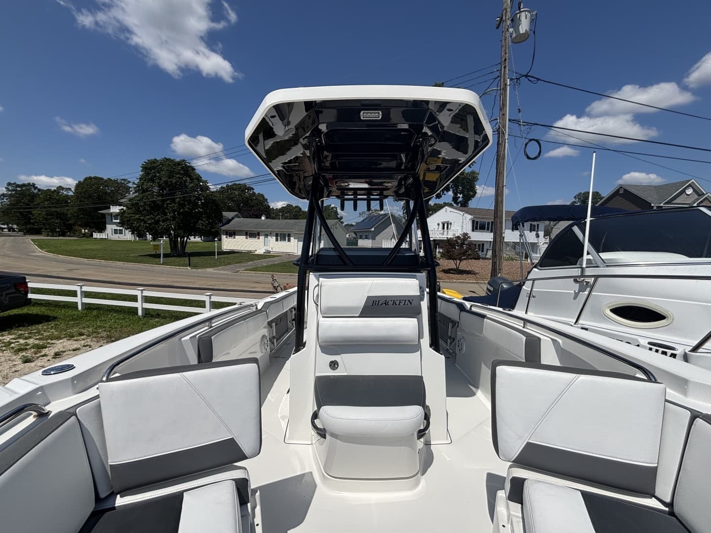 2020 Blackfin 242CC