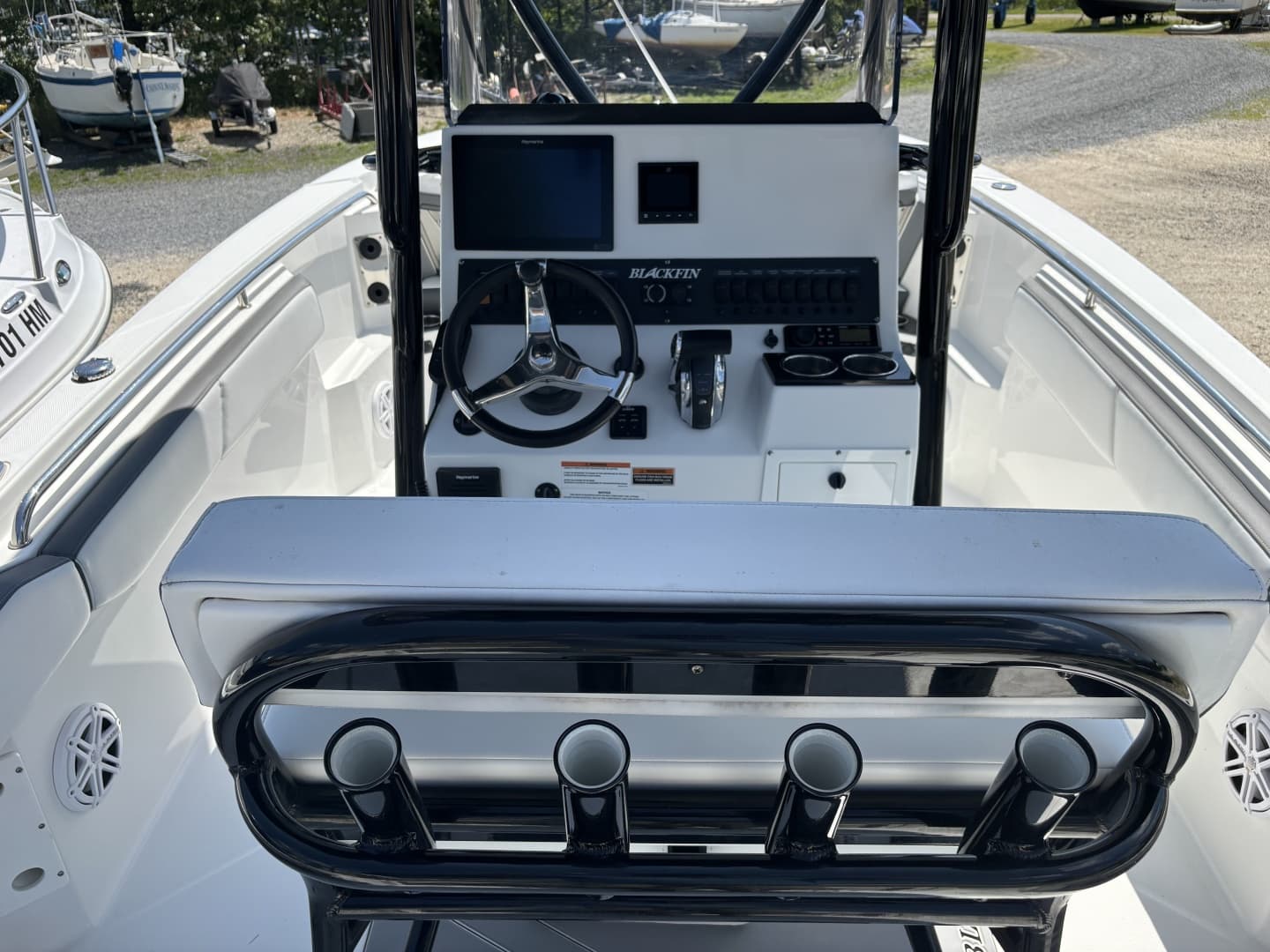 2020 Blackfin 242CC