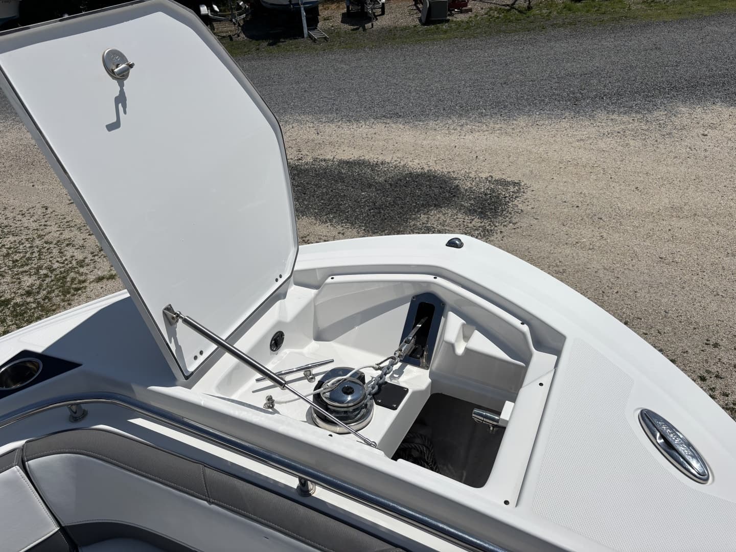 2020 Blackfin 242CC