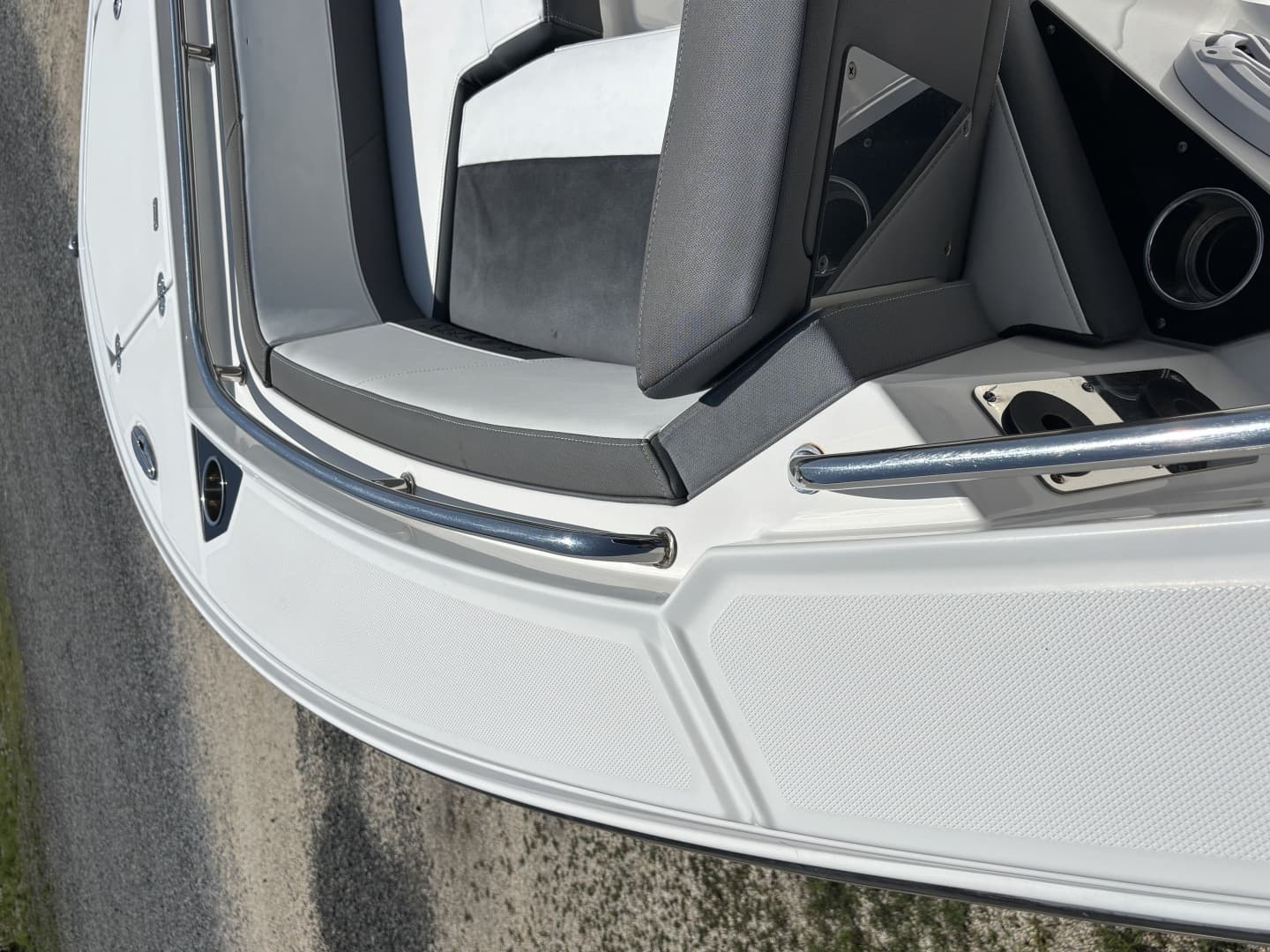 2020 Blackfin 242CC