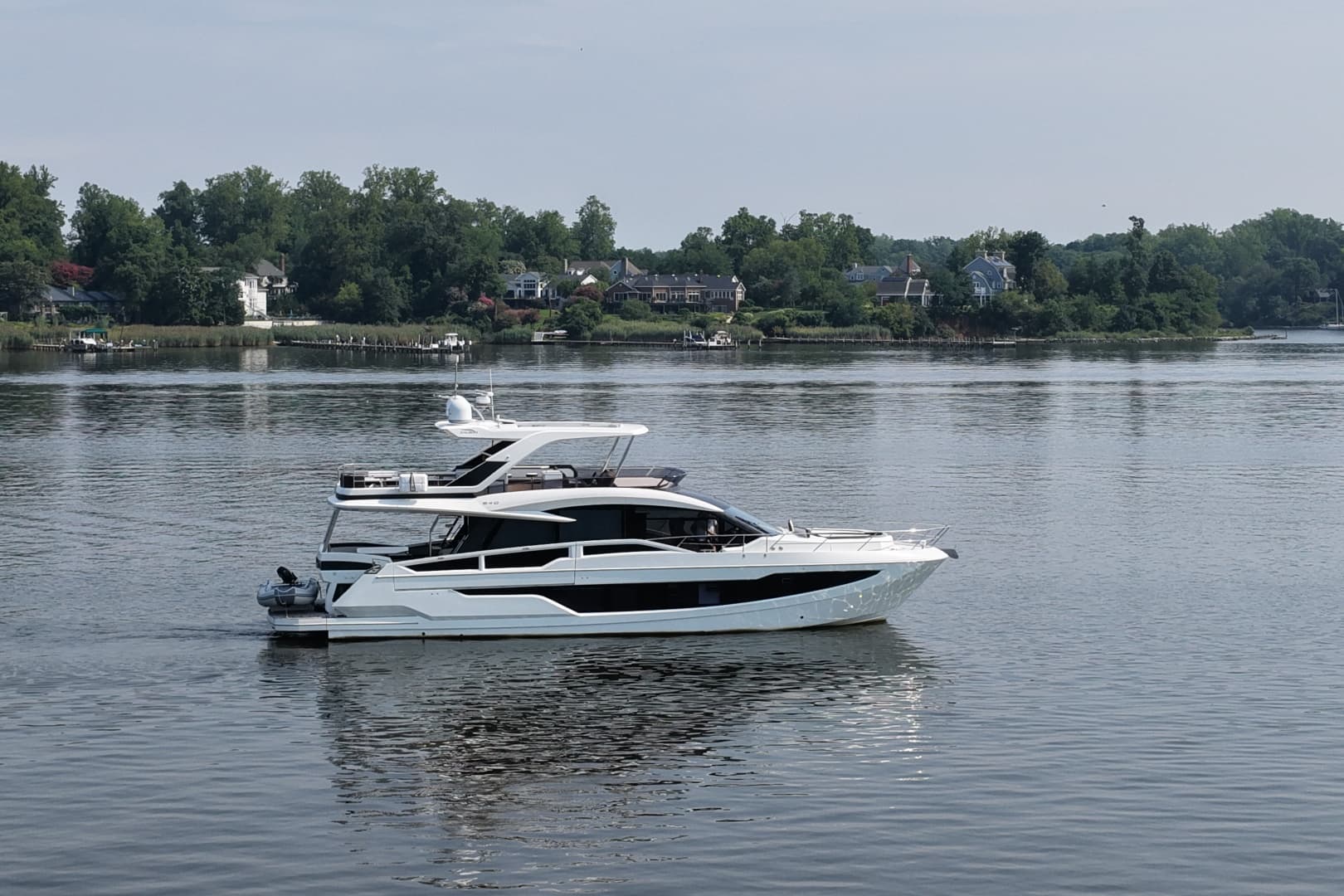 2018 Galeon 640 FLY