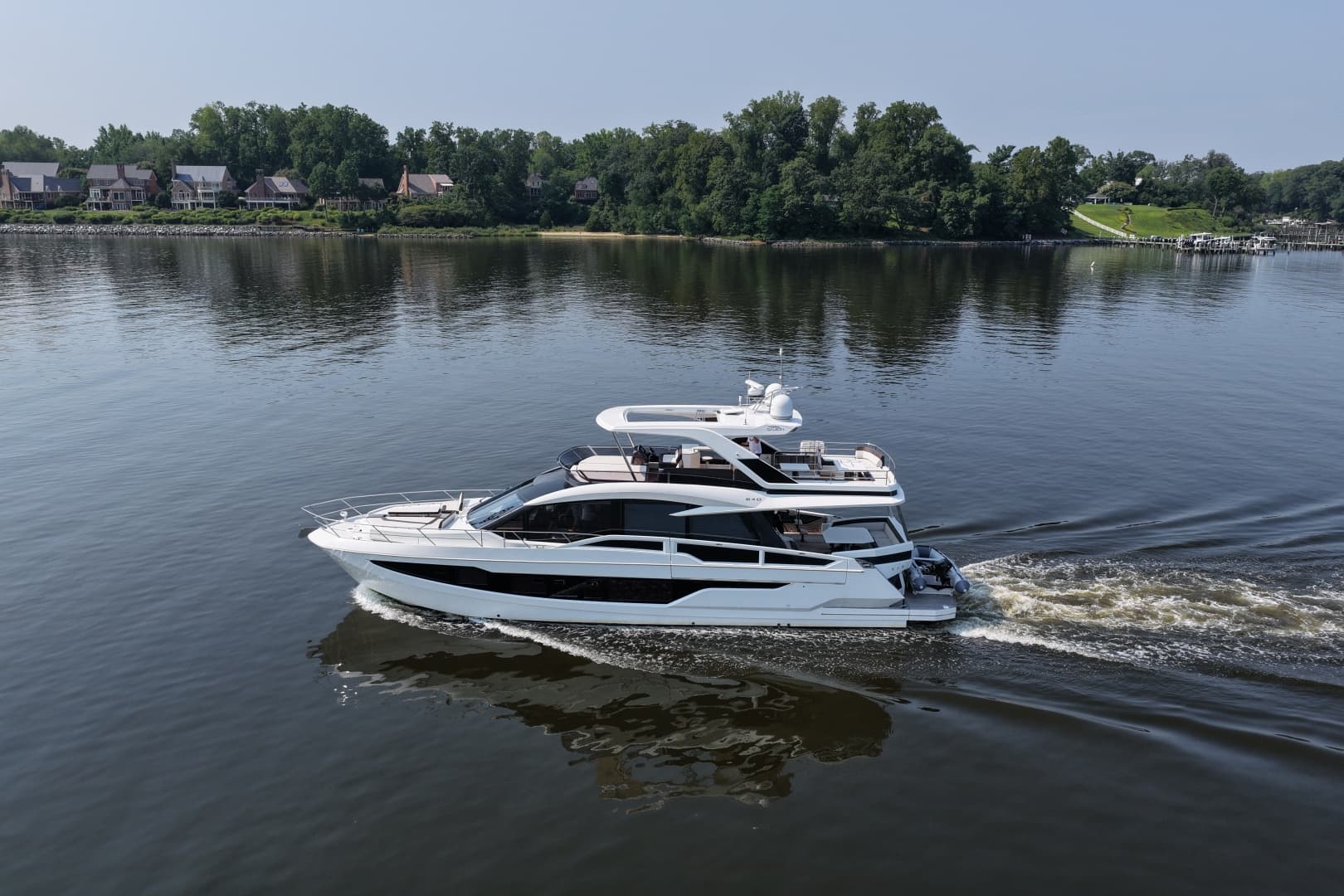 2018 Galeon 640 FLY