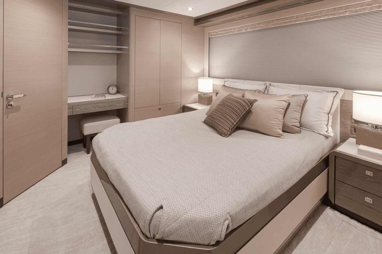 2025 Ocean Alexander 27R
