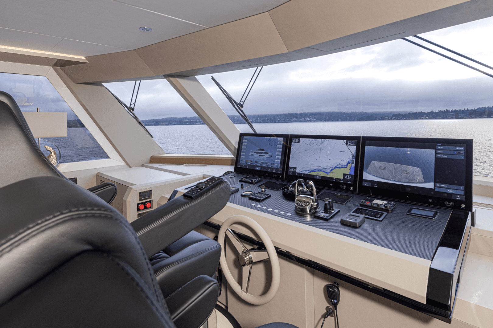 2025 Ocean Alexander 27R