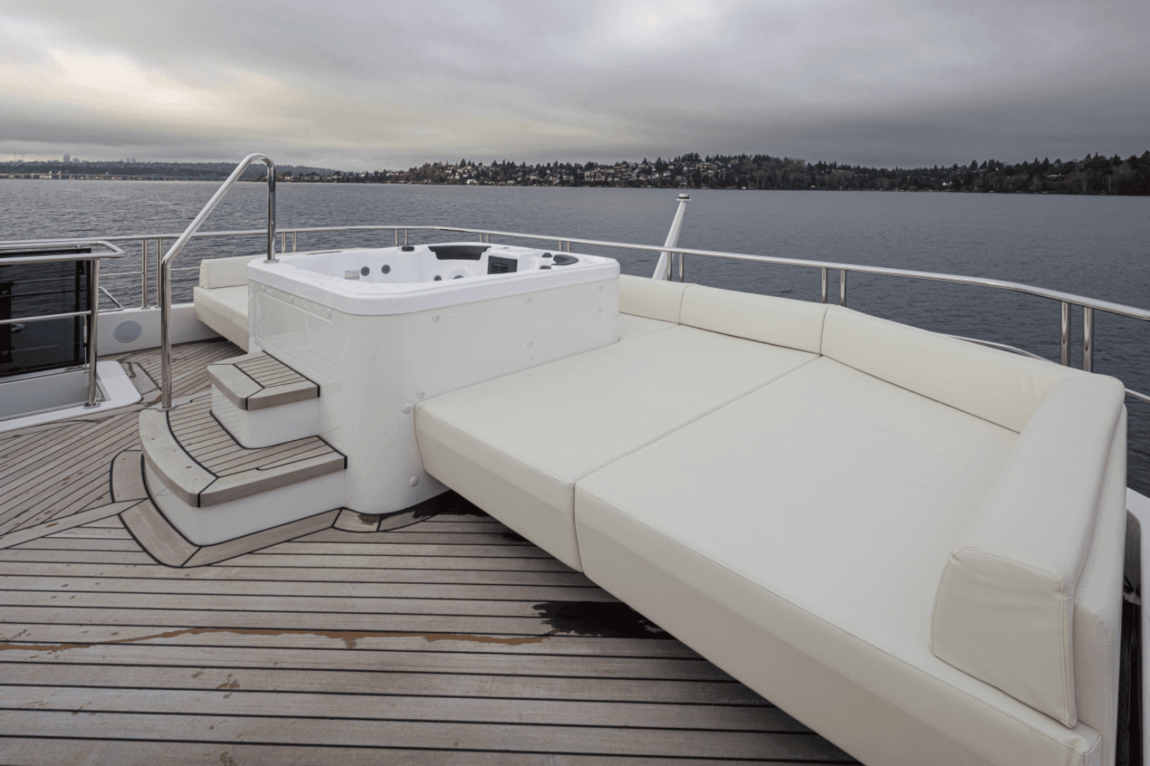2025 Ocean Alexander 27R