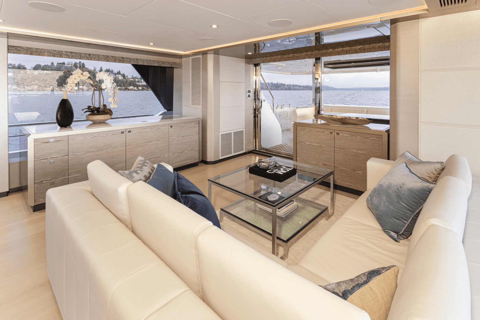 2025 Ocean Alexander 27R