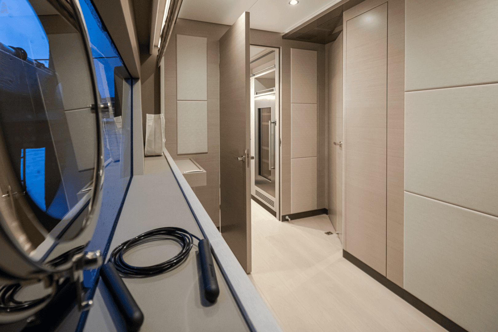 2025 Ocean Alexander 27R