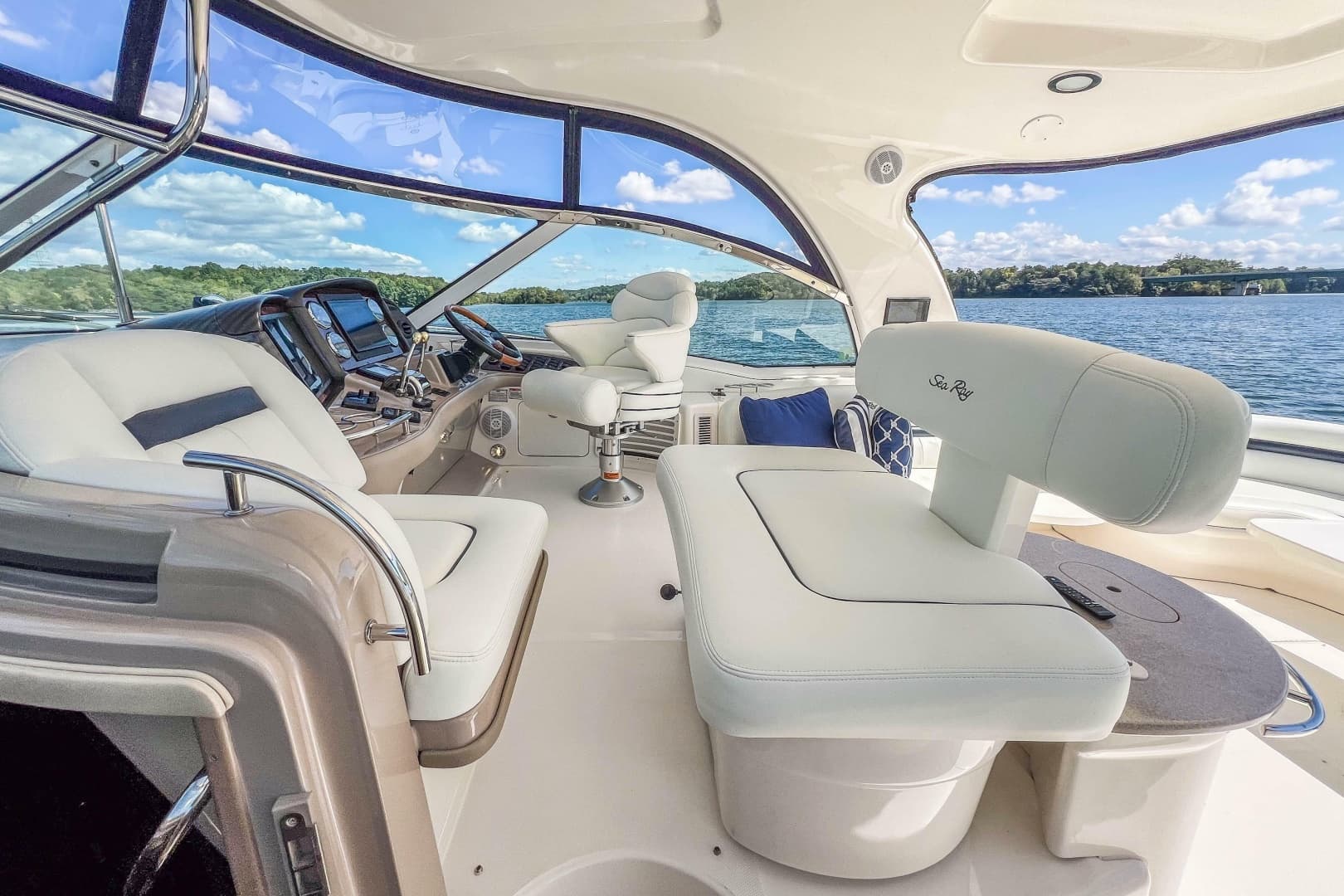 2005 Sea Ray 500 Sundancer