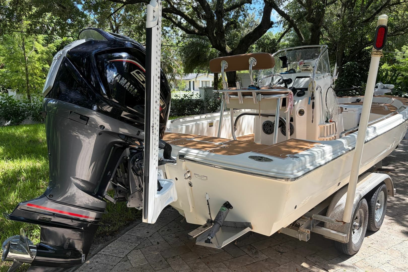 2002 Scout 240 Bay Scout