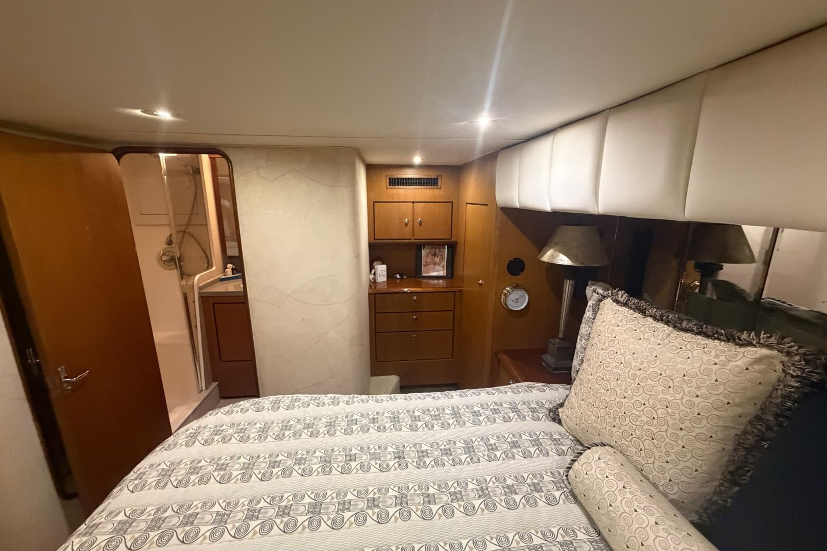 2000 Ocean Yachts 56 Super Sport