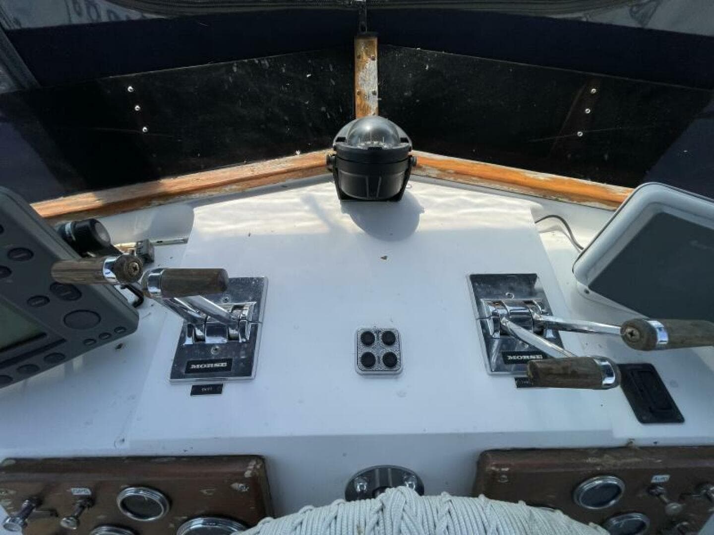 1982 Californian 34 LRC