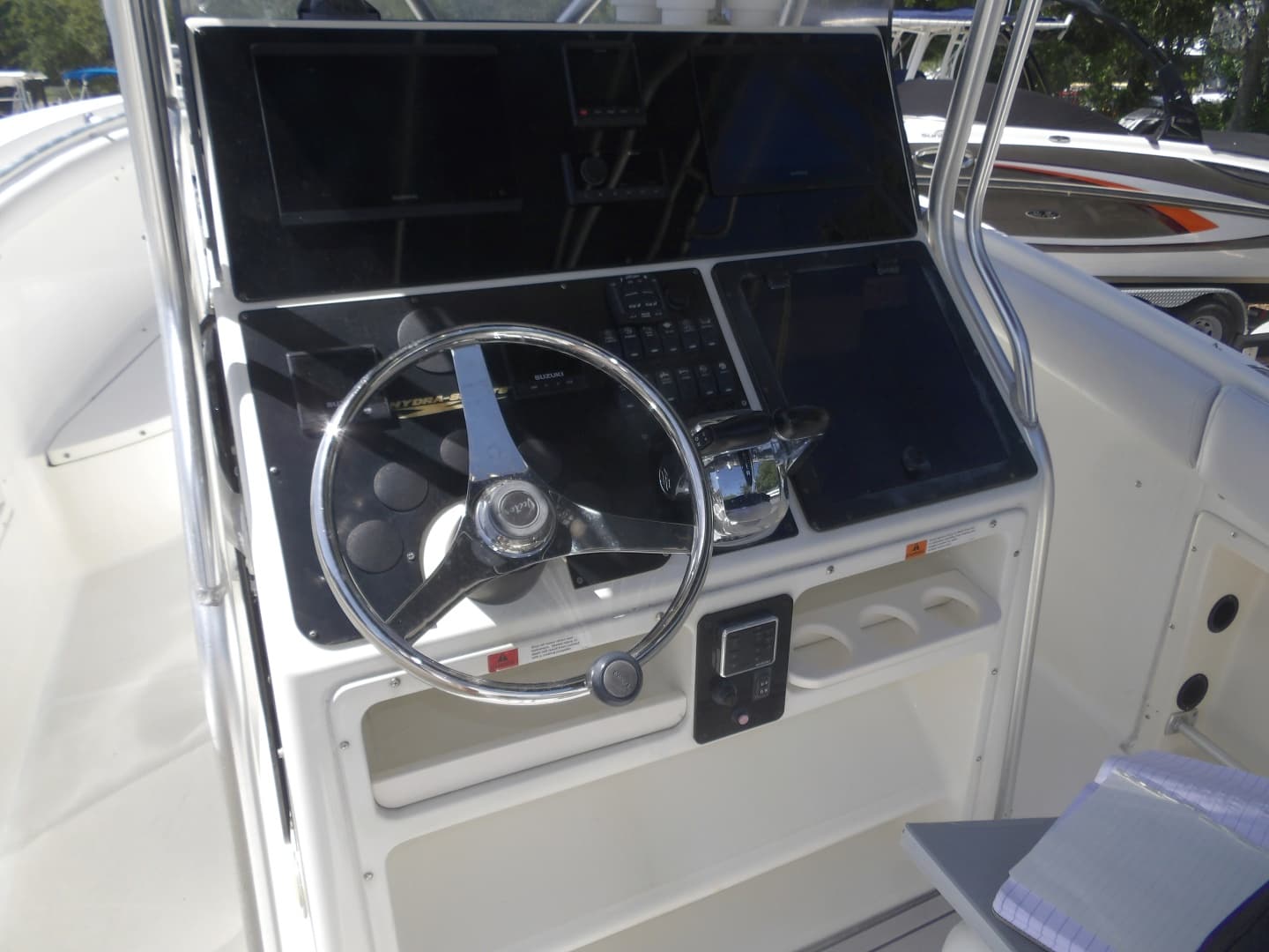 2000 Hydra-Sports 2596