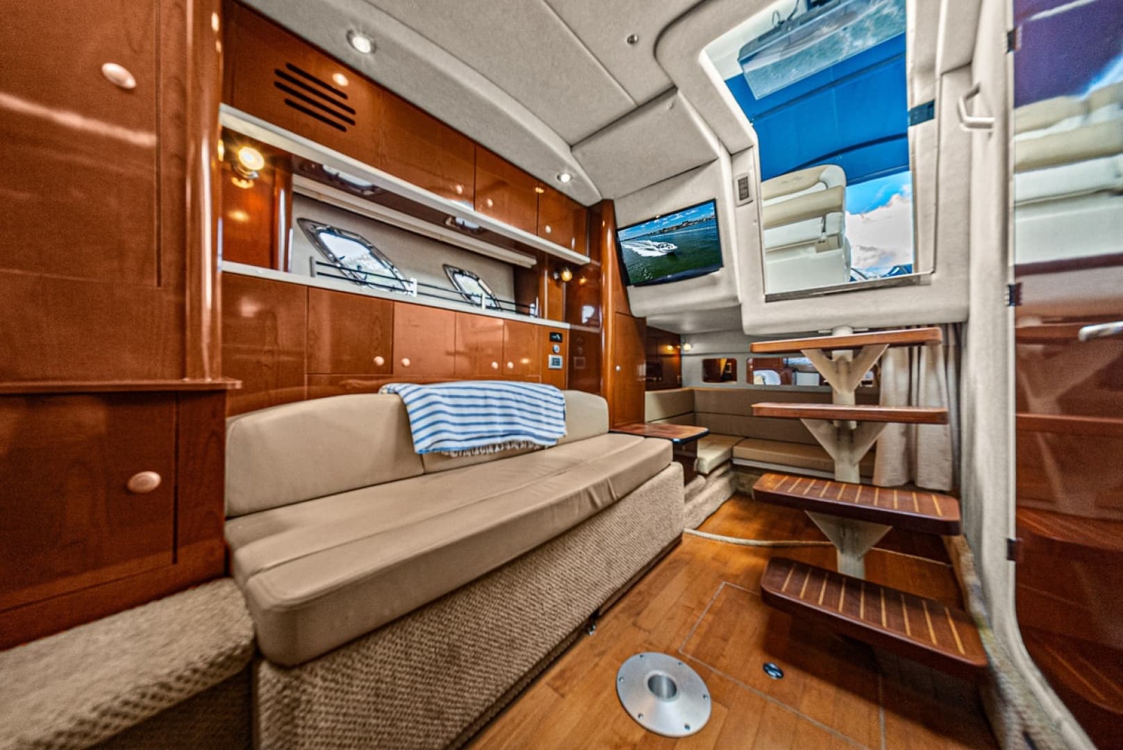2009 Sea Ray 310 Sundancer