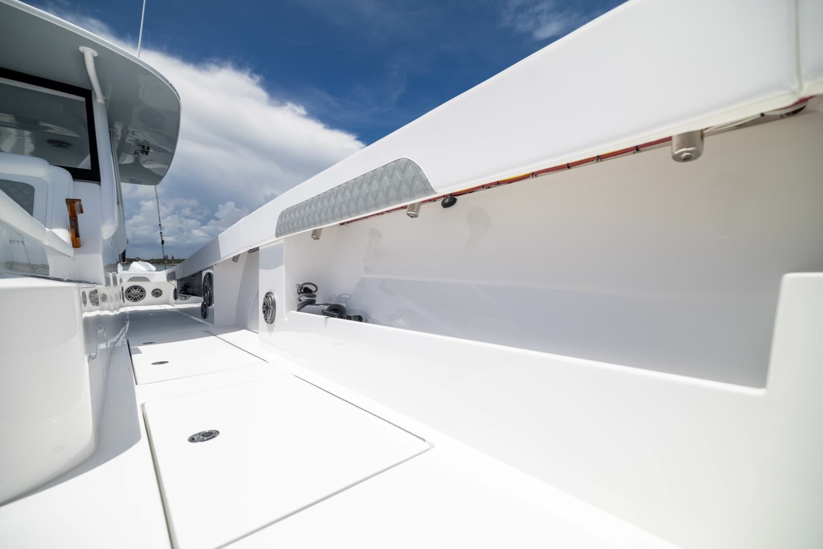 2026 Front Runner Catamaran