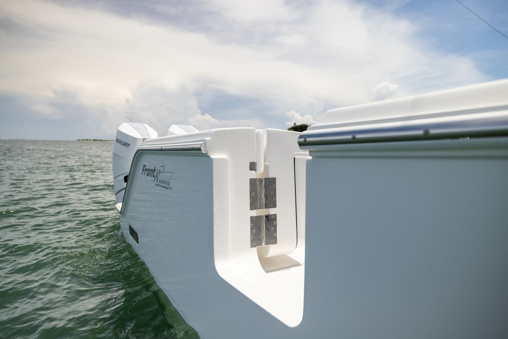 2026 Front Runner Catamaran