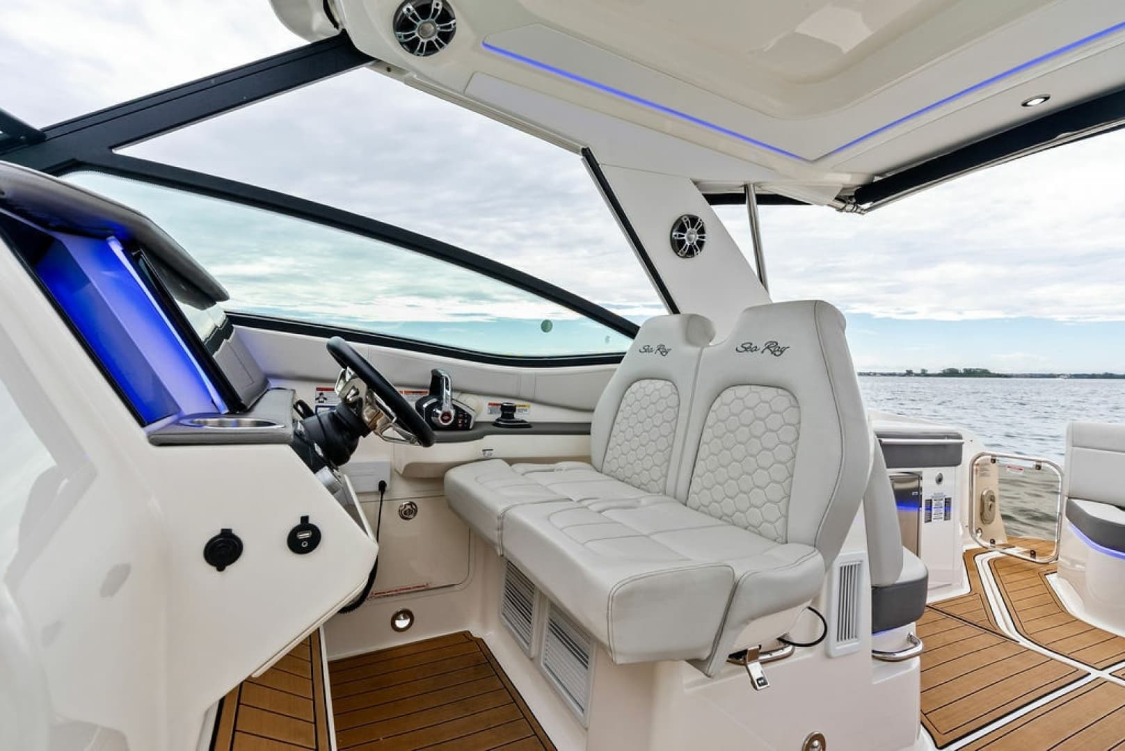 2022 Sea Ray Sundancer
