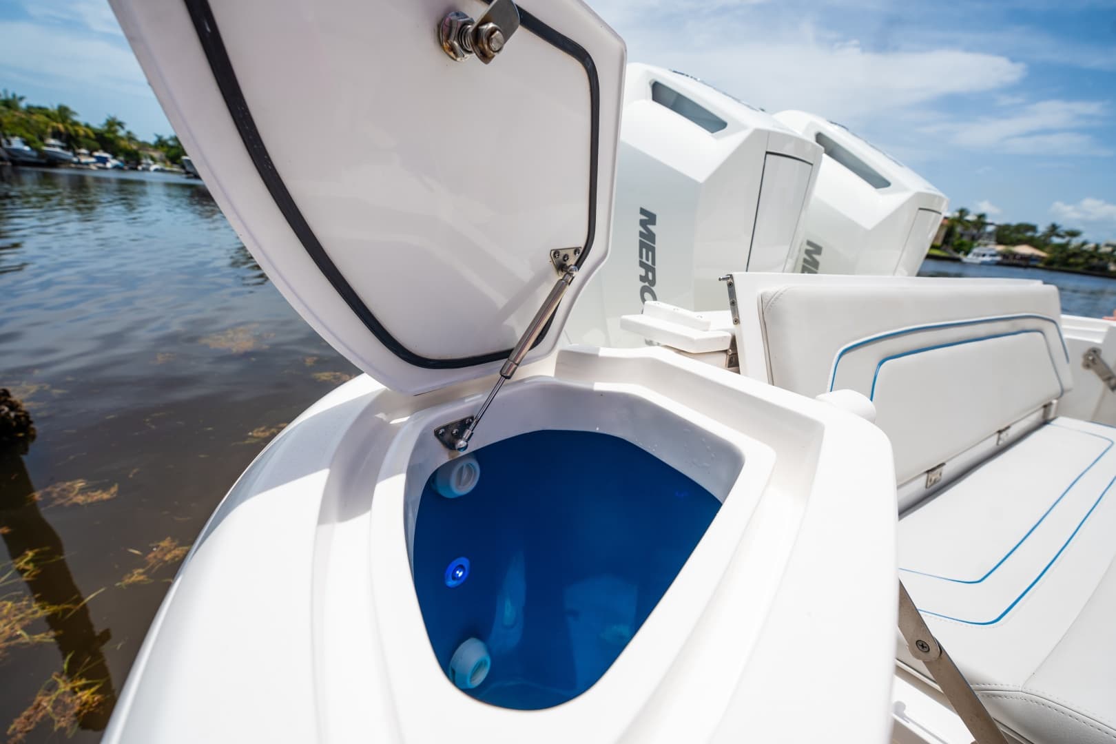 2023 Intrepid 345 Nomad FE