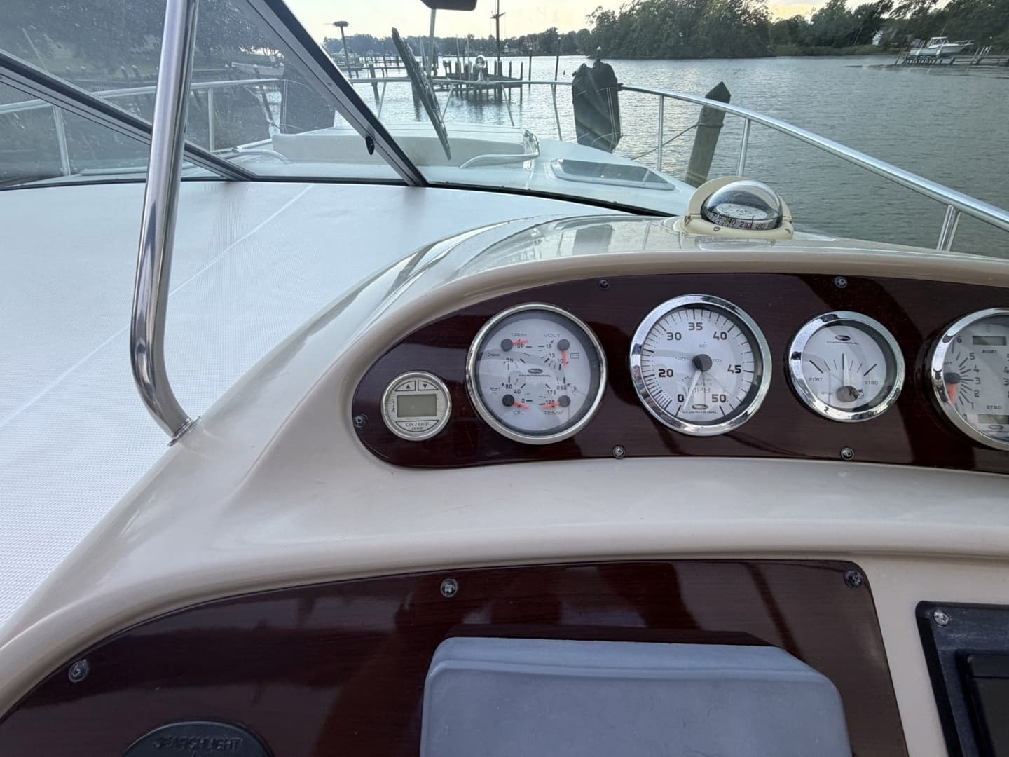2004 Chaparral Signature 350