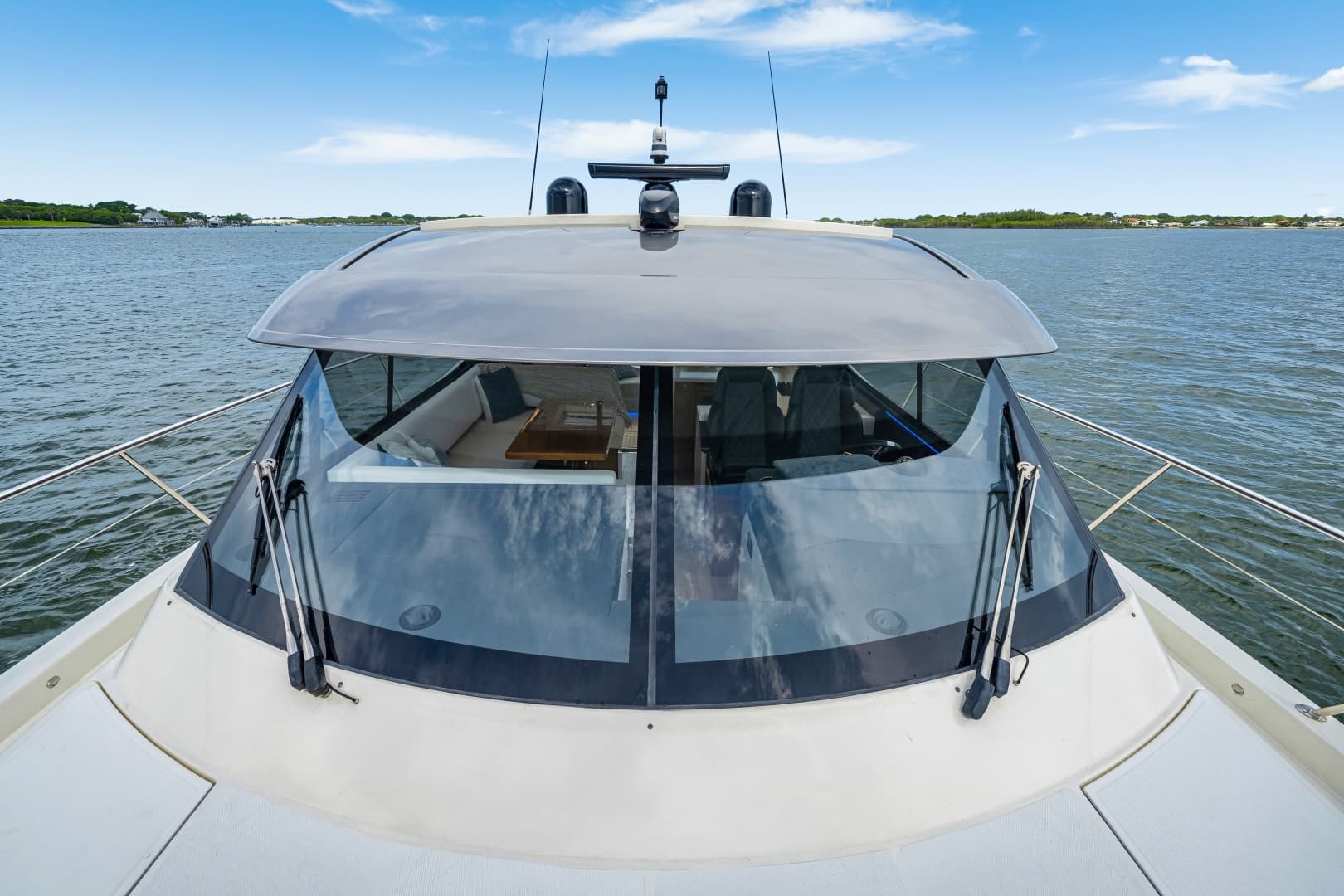 2023 Riviera 4600 Sport Yacht