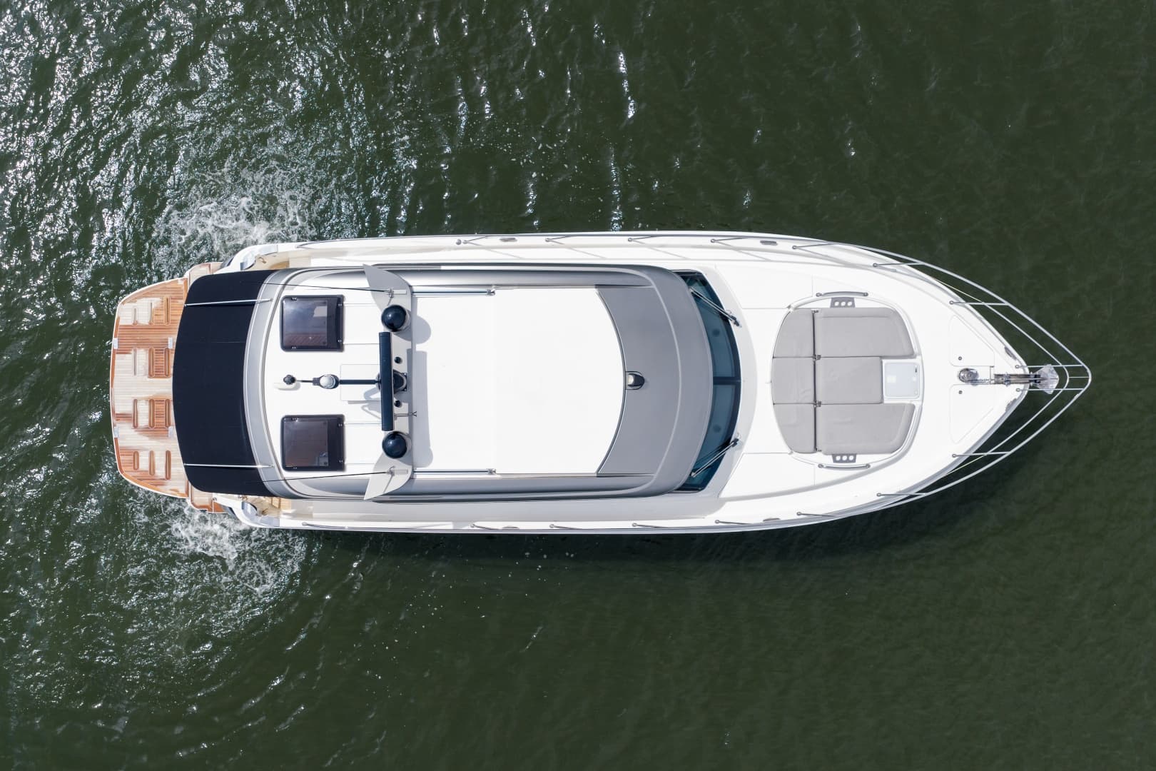 2023 Riviera 4600 Sport Yacht