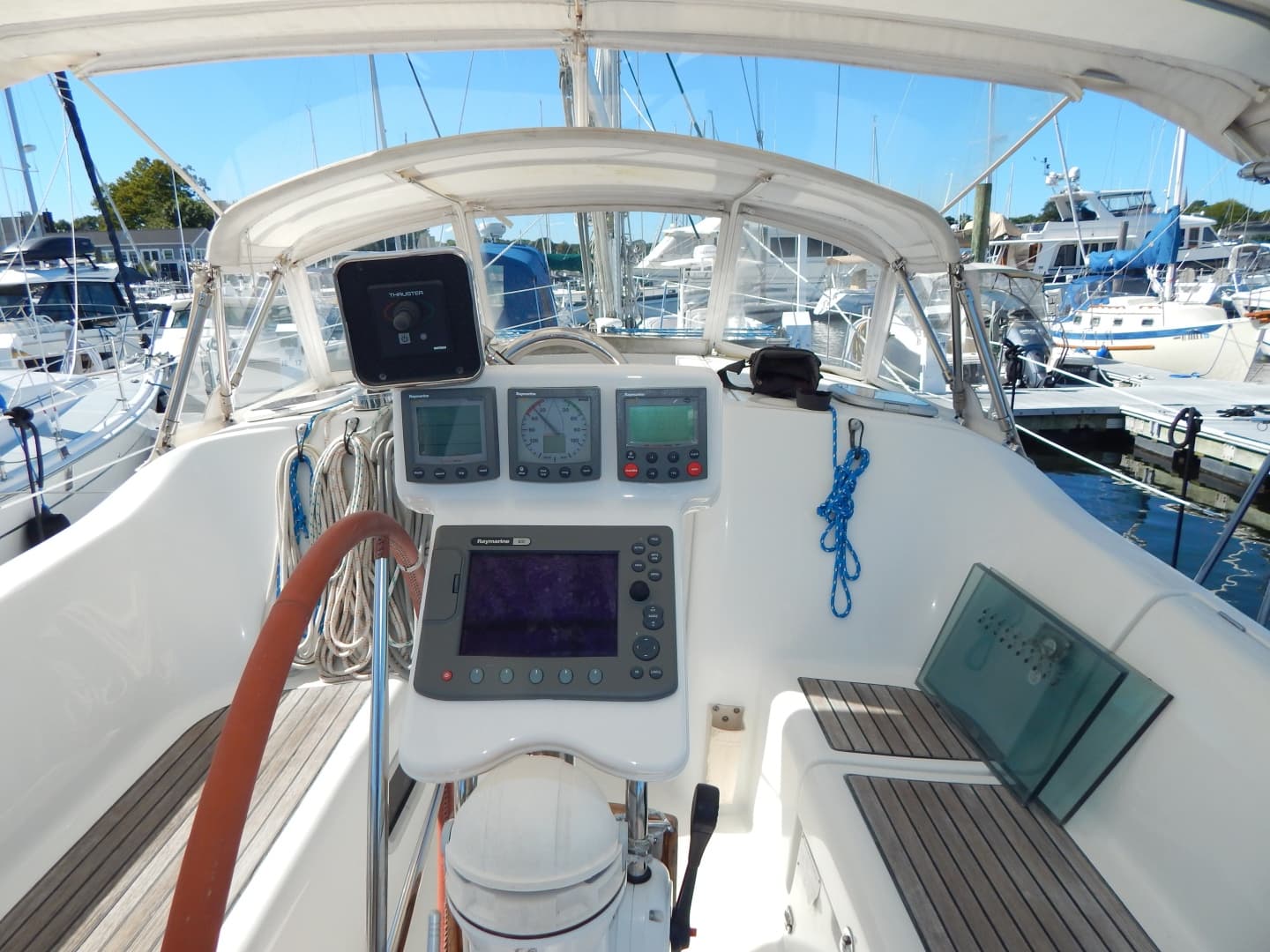 2005 Beneteau 373