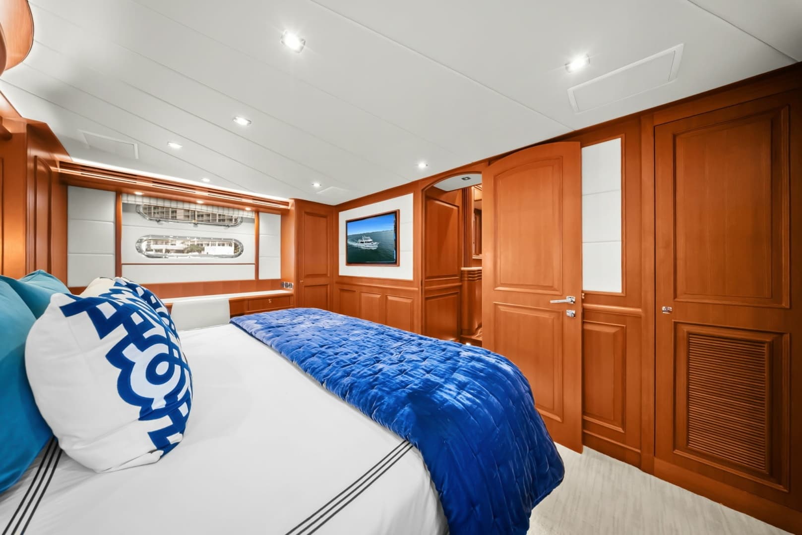 2015 Hampton Endurance 658