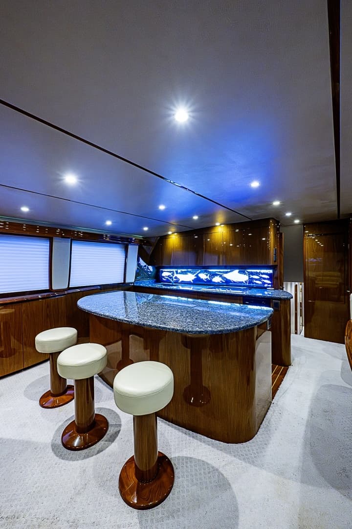 2011 Viking 76 Enclosed Bridge