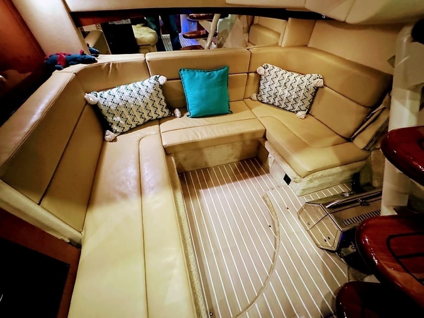 2007 Sea Ray 320 Sundancer