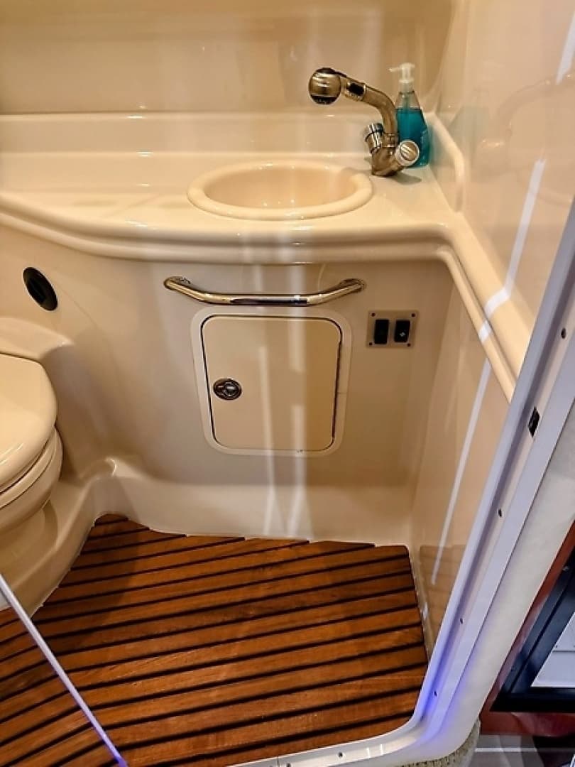 2007 Sea Ray 320 Sundancer