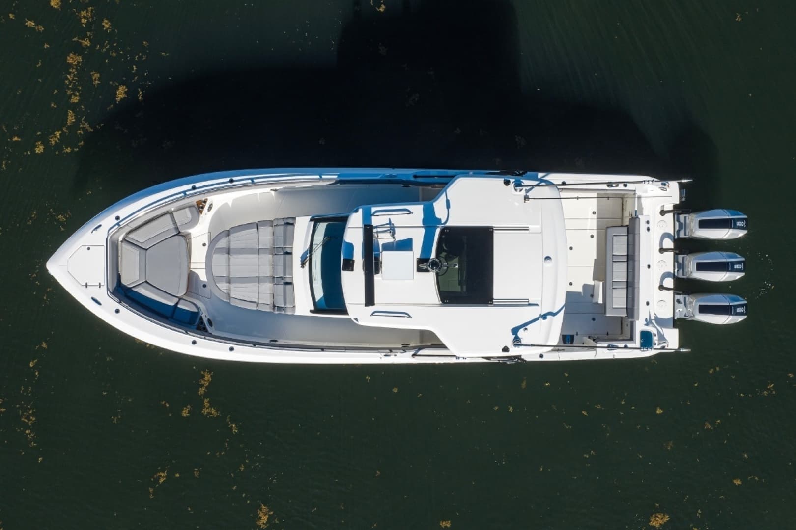 42 ft Boston Whaler 2024 Outrage GATE KEEPER