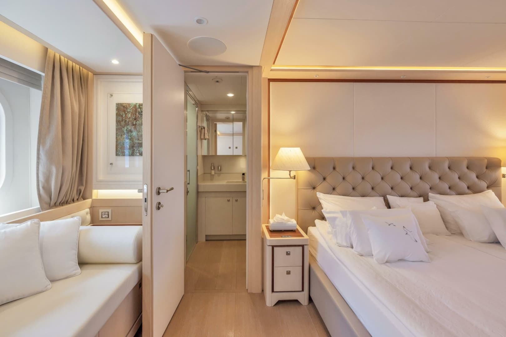 2019 Cerri Cantieri Navali Custom 31 Hybrid