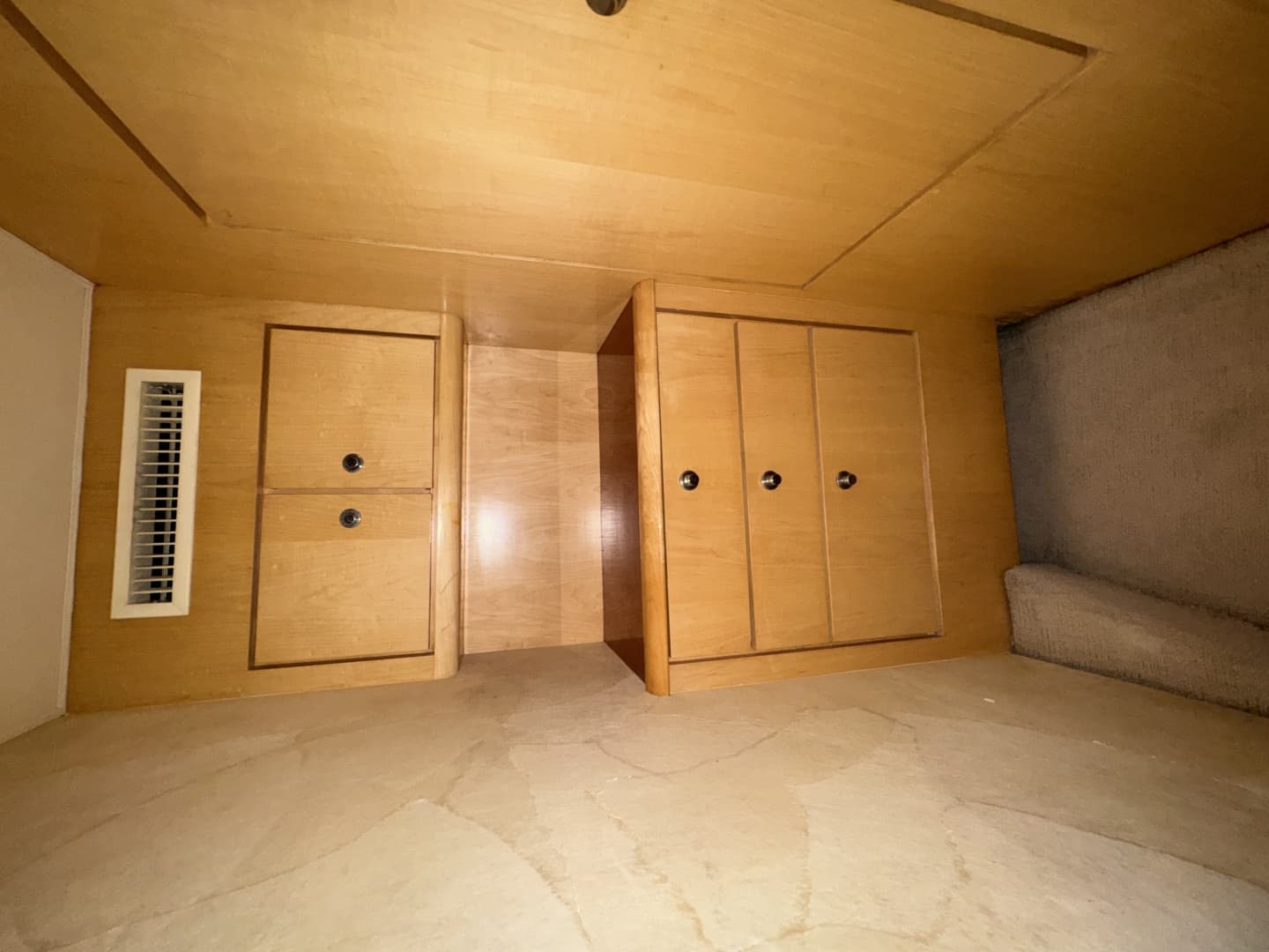 2002 Ocean Yachts 56 Super Sport