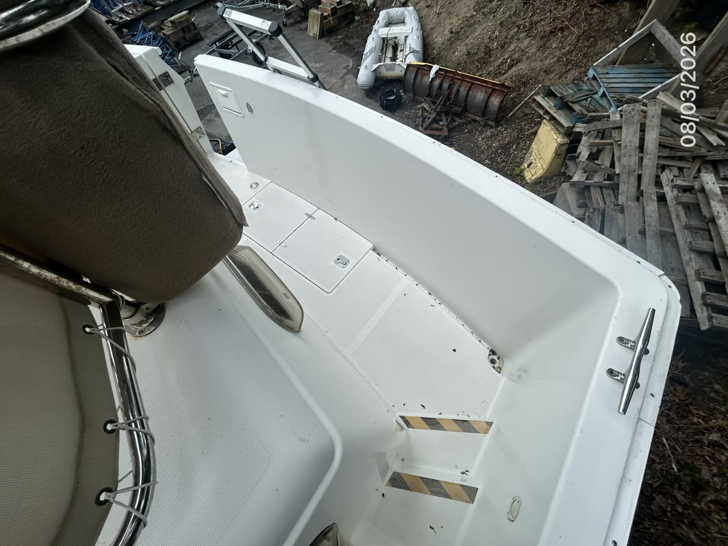 43' Mainship aftdeck1