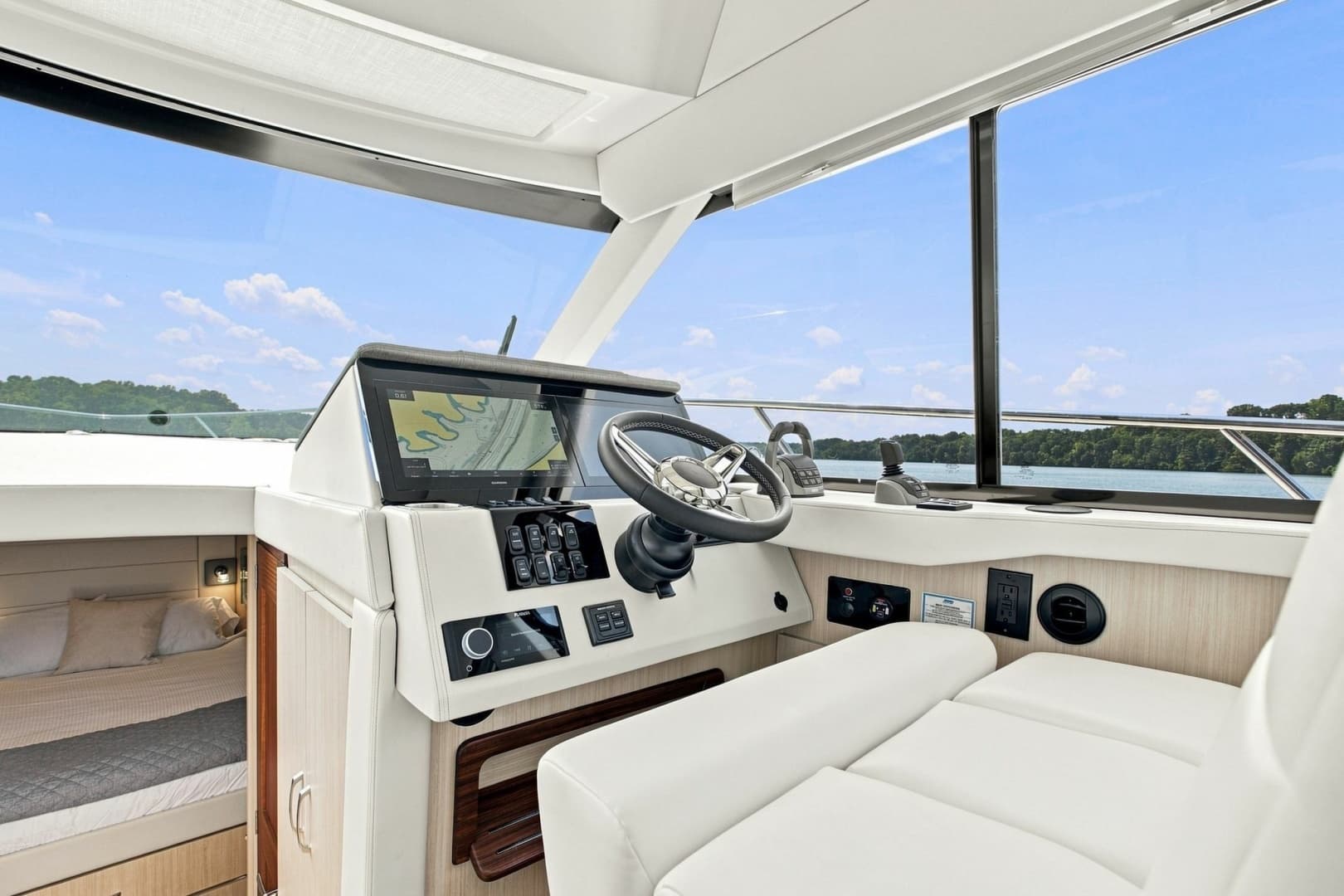 2025 Regal 42 Grande Coup