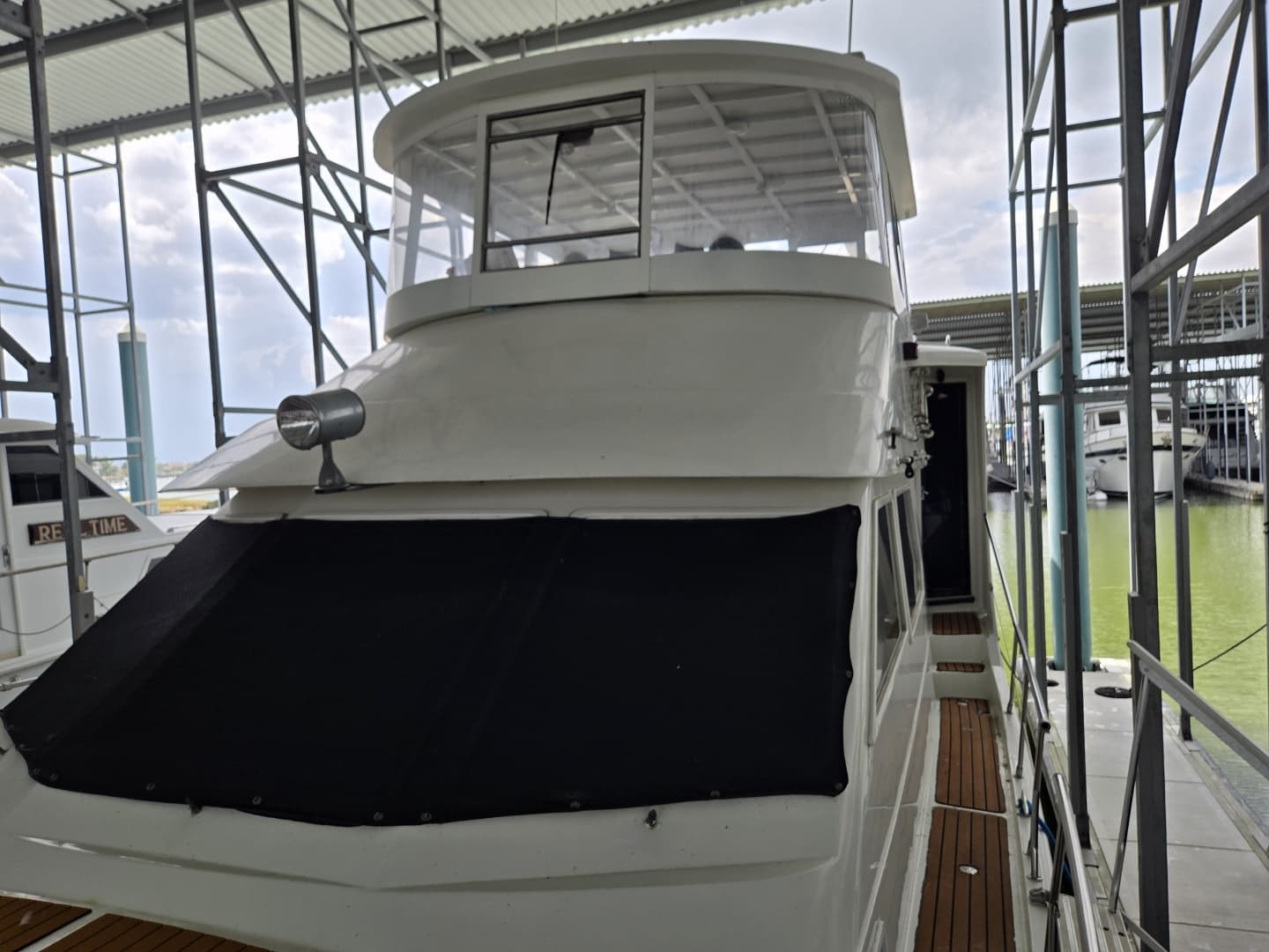 1988 Marine Trader Montechristo 56