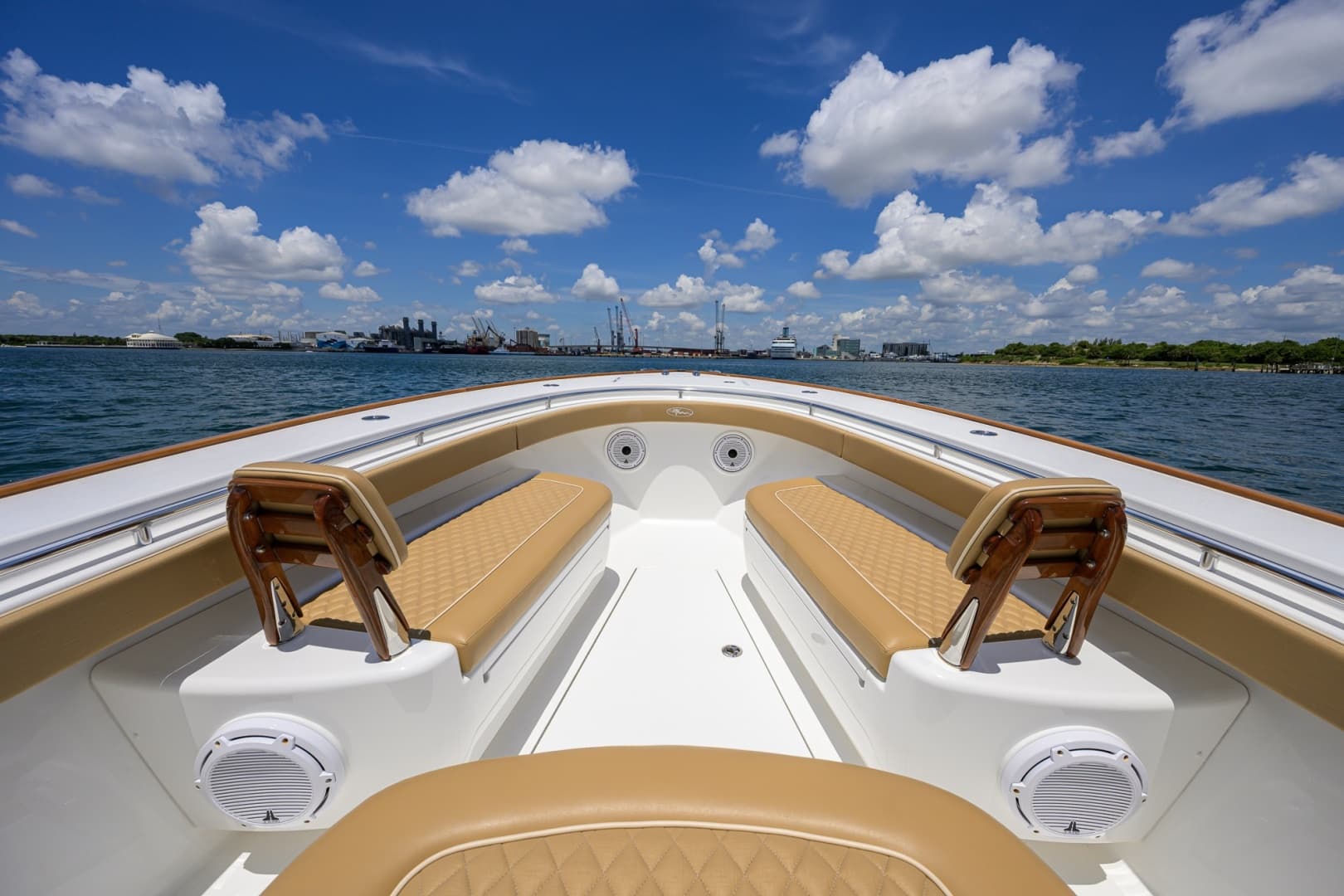2023 Valhalla Boatworks V-37