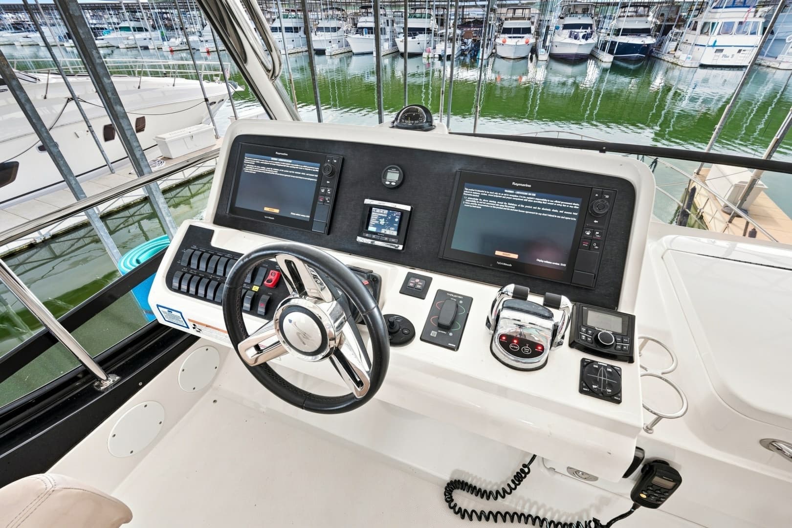 2017 Sea Ray Fly 400