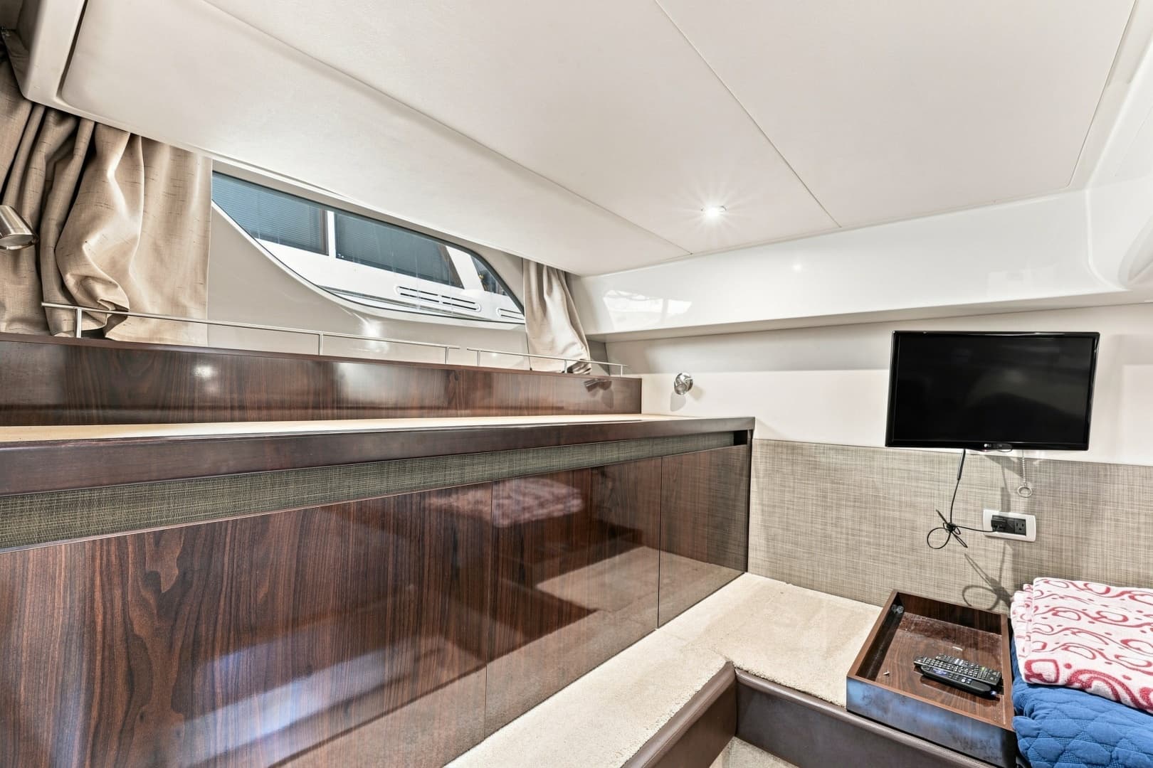 2017 Sea Ray Fly 400