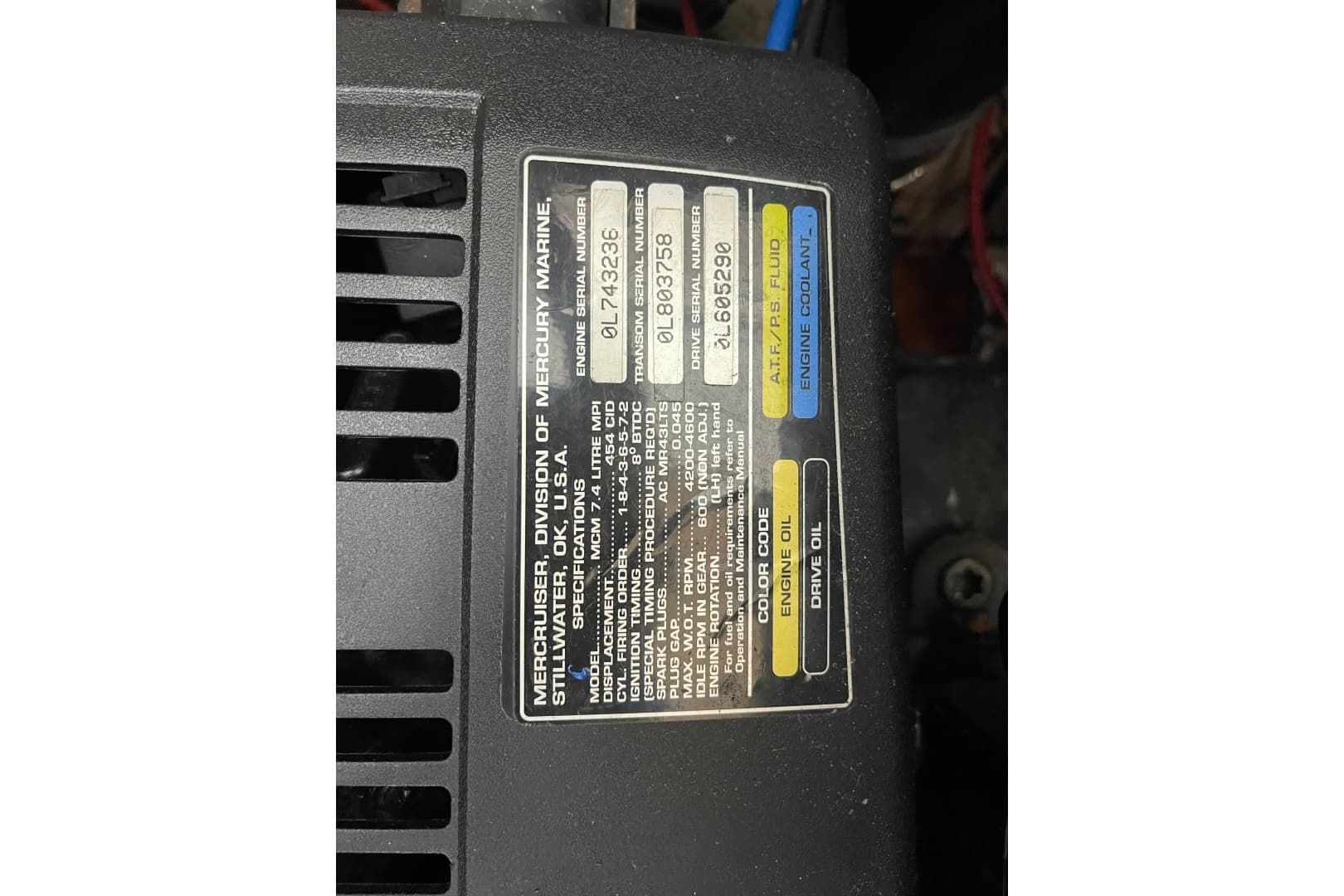 2000 Maxum 3300 SCR