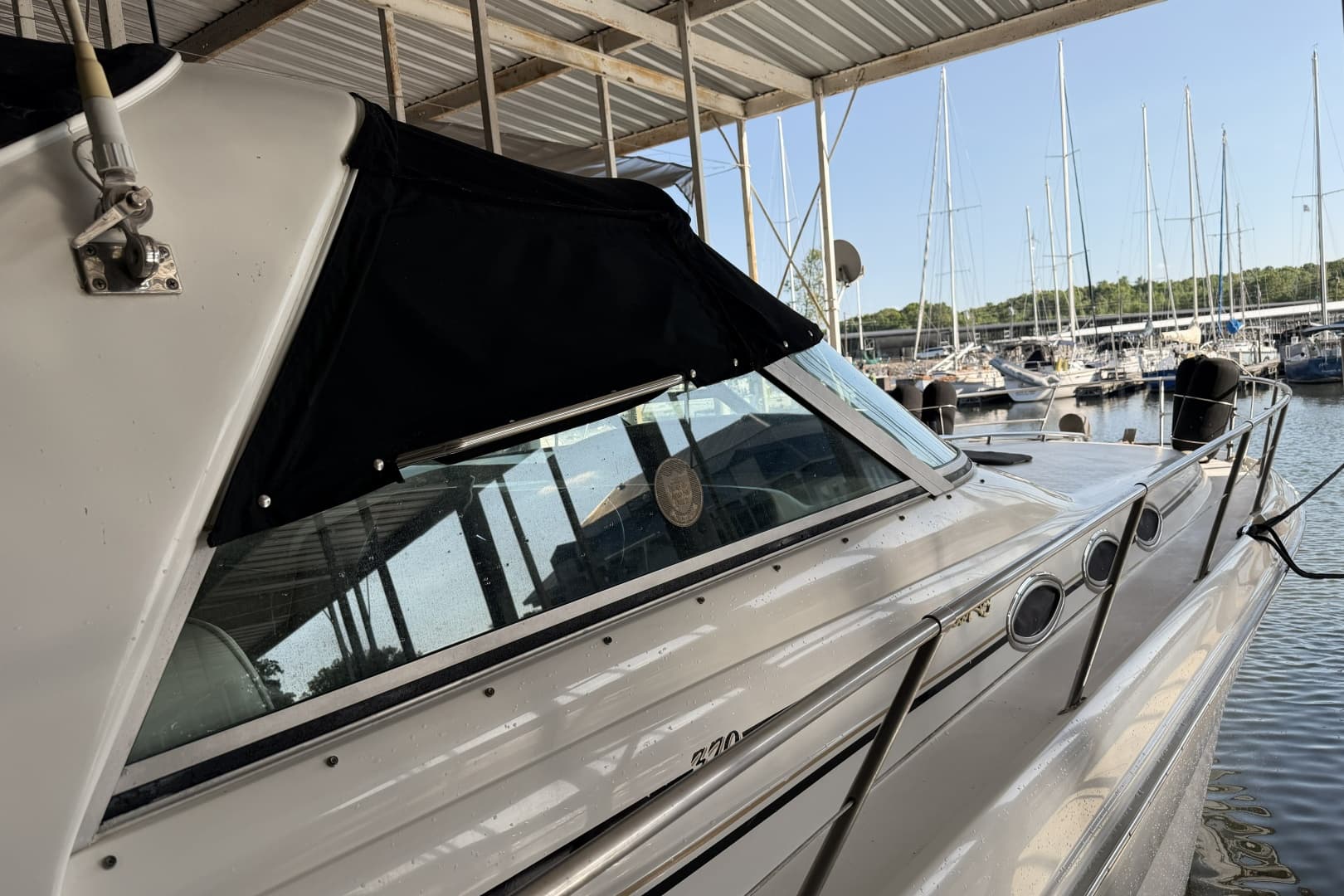 1995 Sea Ray Sundancer 370