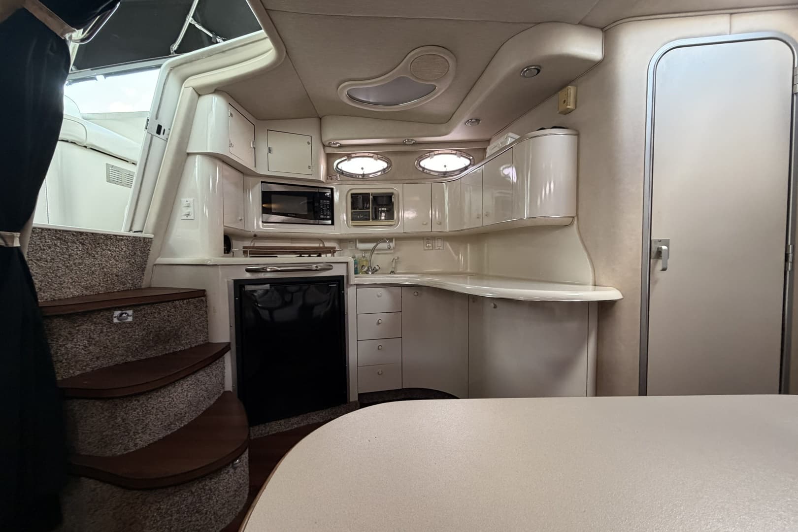 1995 Sea Ray Sundancer 370