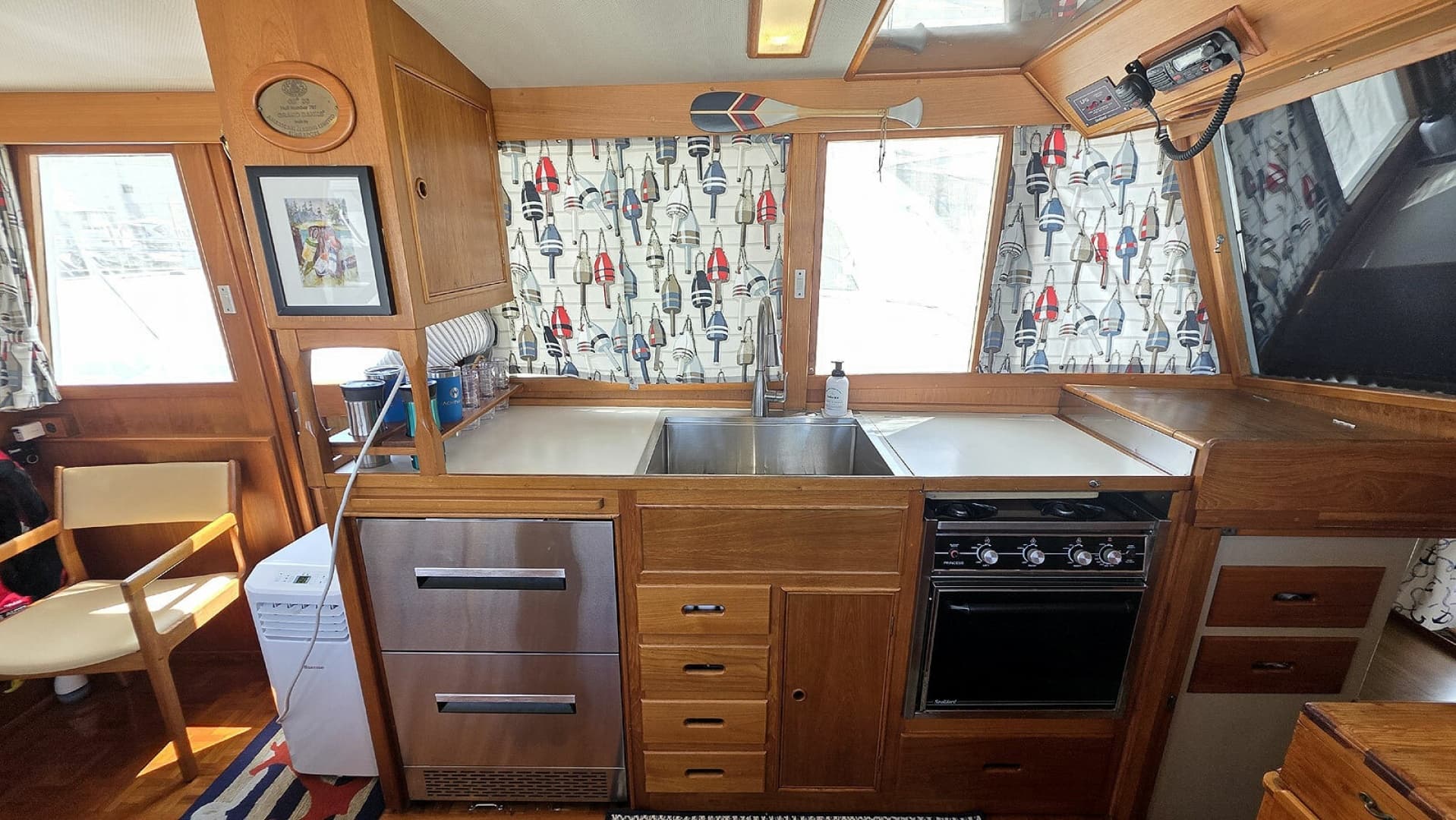 Main Cabin Galley Port