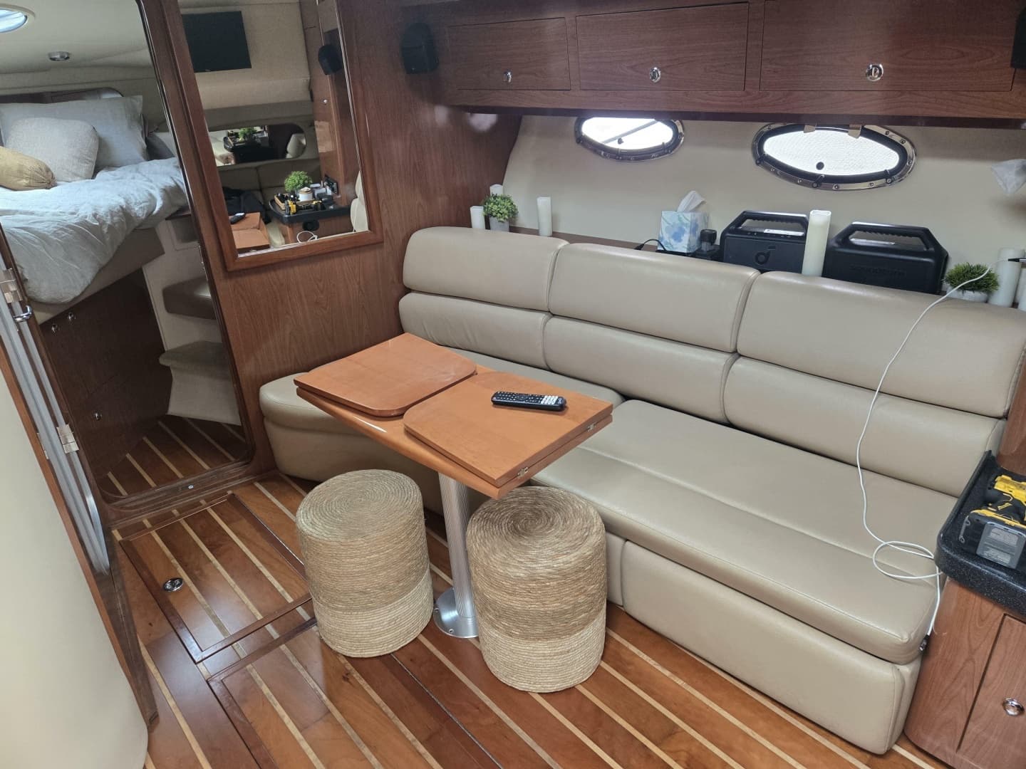 2010 Regal 3760