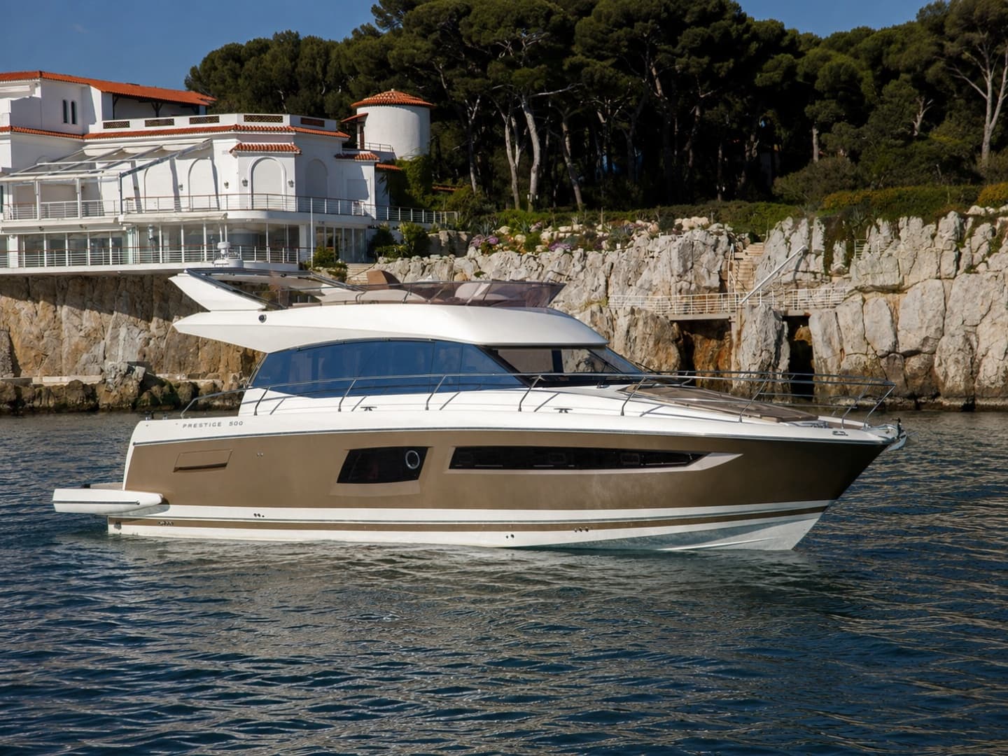 2016 Prestige 