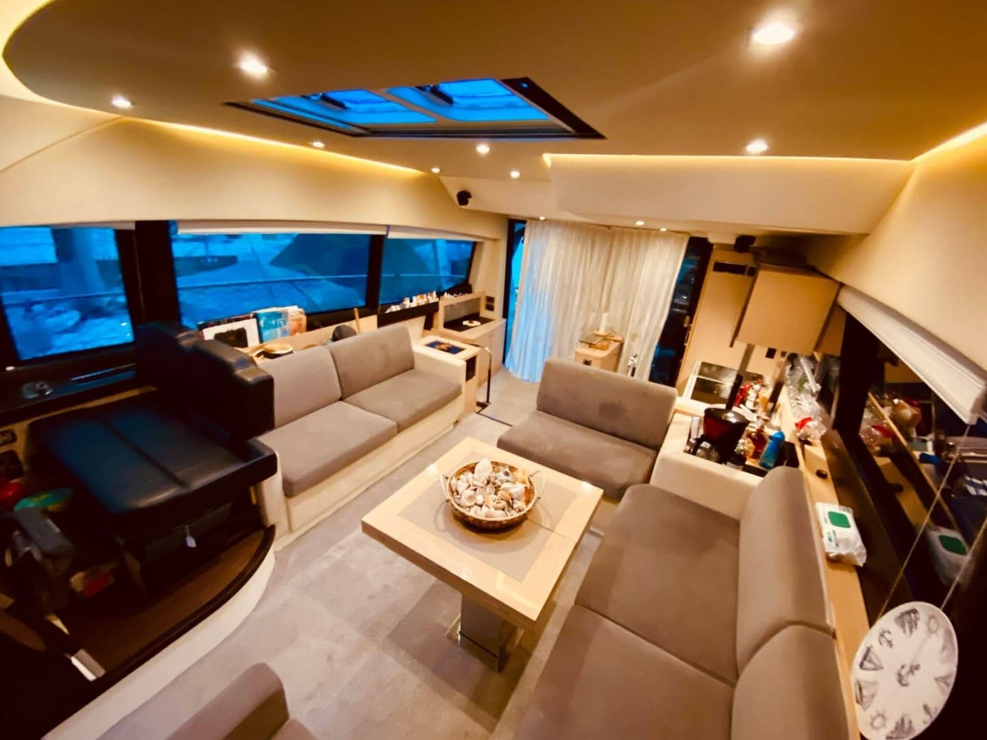 2016 Prestige 